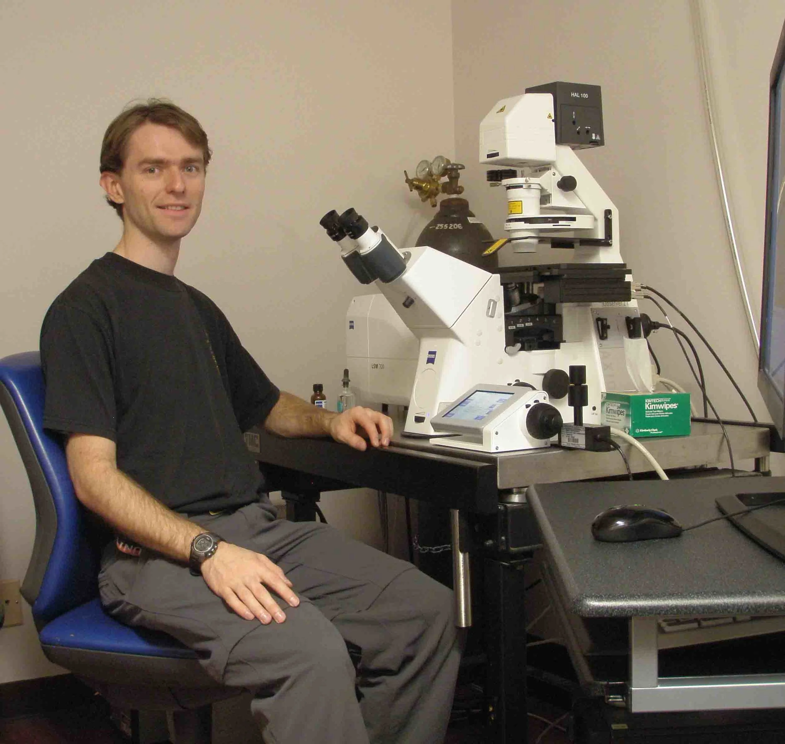 Eight scientists awarded NIH grants for high-risk, high-reward research