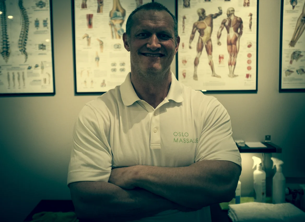 The friendly giant has just finished another session on my back and shoulders.