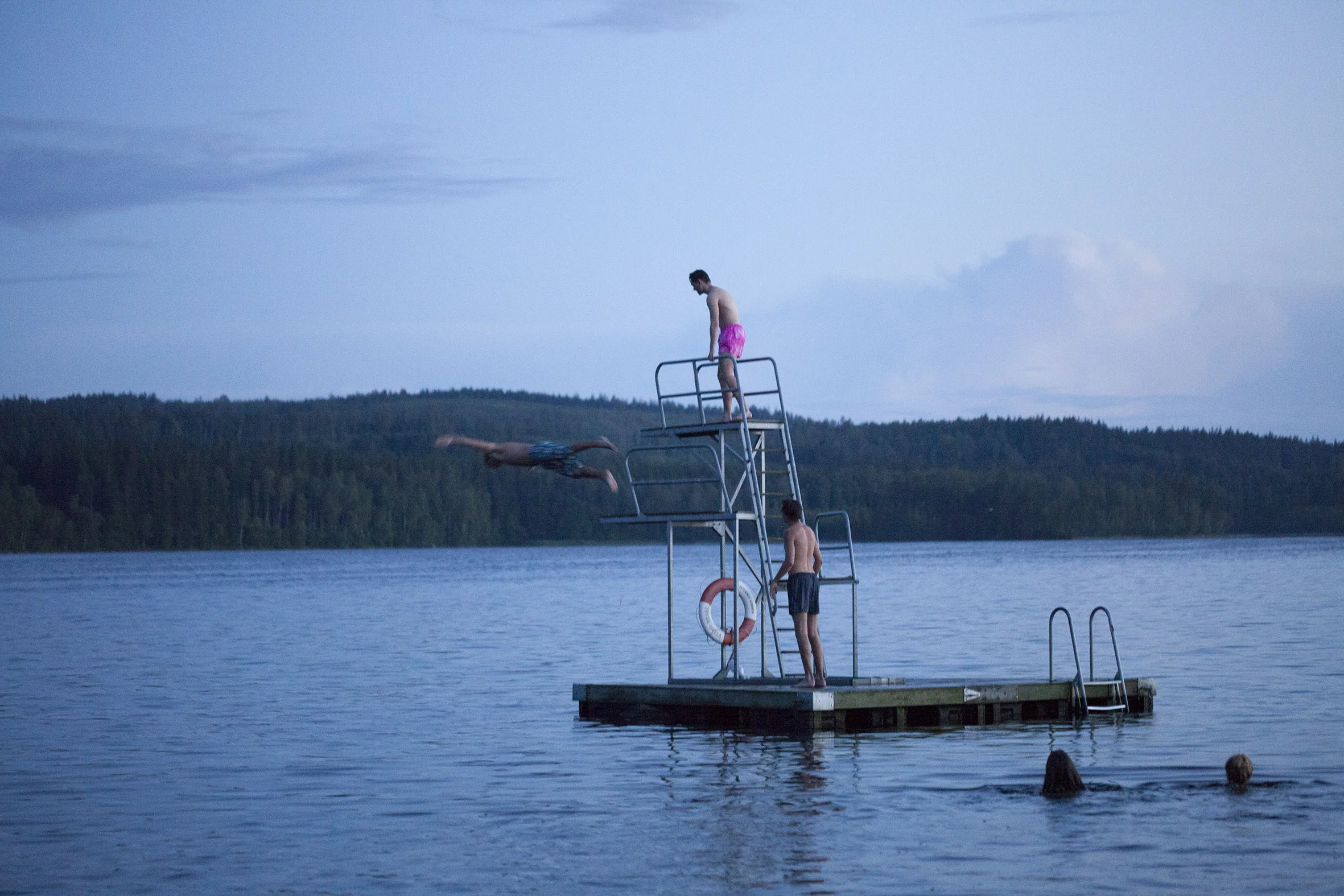  Aftenbadning i Klocksöen ved Ramkvilla 