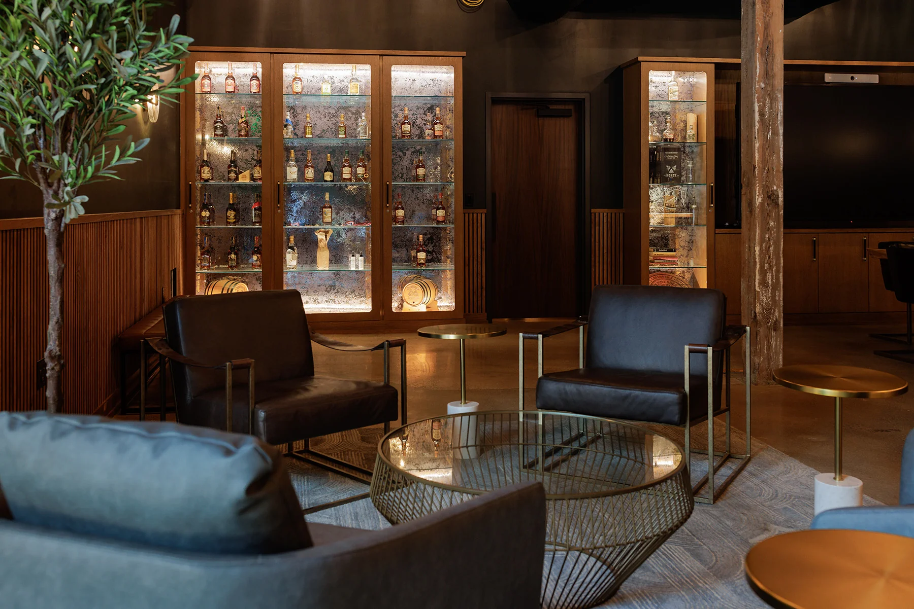 Nelsons-July-2023-328_2048x copy.png