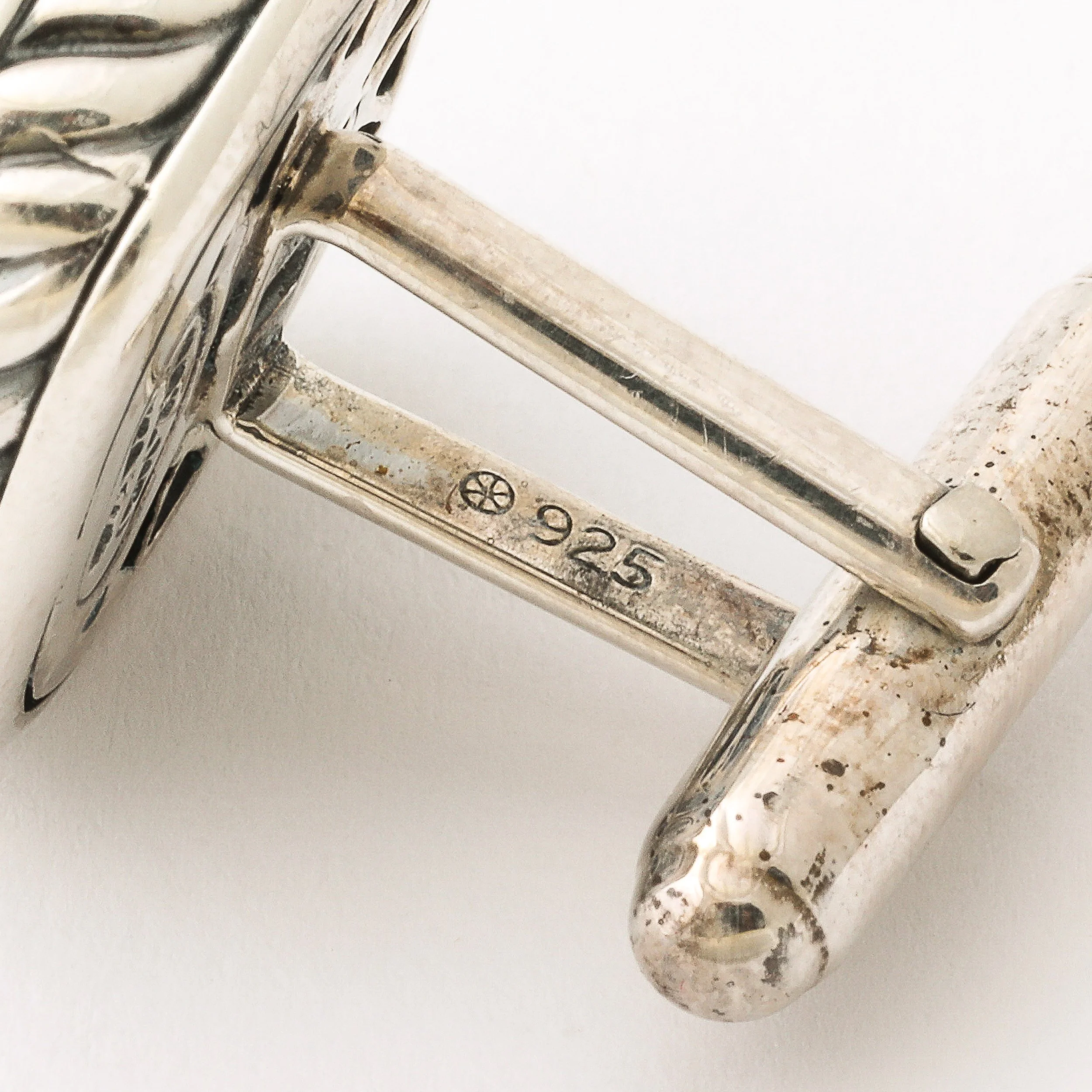 Pair of David Yurman Cufflinks in Sterling Silver and 18k Yellow Gold - High Style Deco 5.jpg