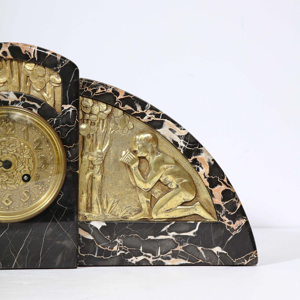 vlotter piramide Acht 1930s Art Deco Streamlined Neoclassical Figurative Exotic Marble & Bronze  Clock — High Style Deco