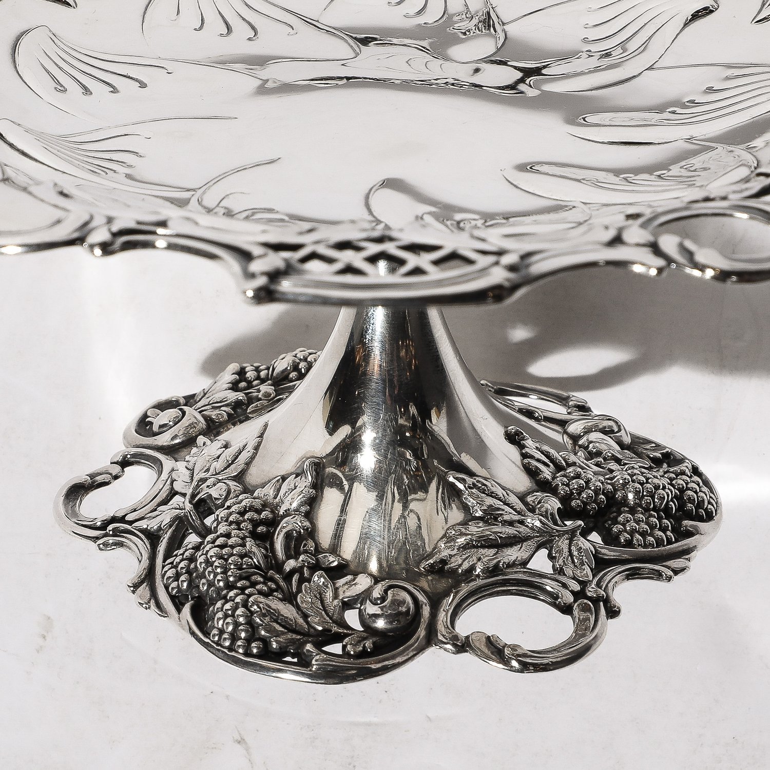 Pair+of+Tiffany+and+Co.+Sterling+Silver+%22Blackberry%22+Compotes_Tazza+-+High+Style+Deco+12.jpg