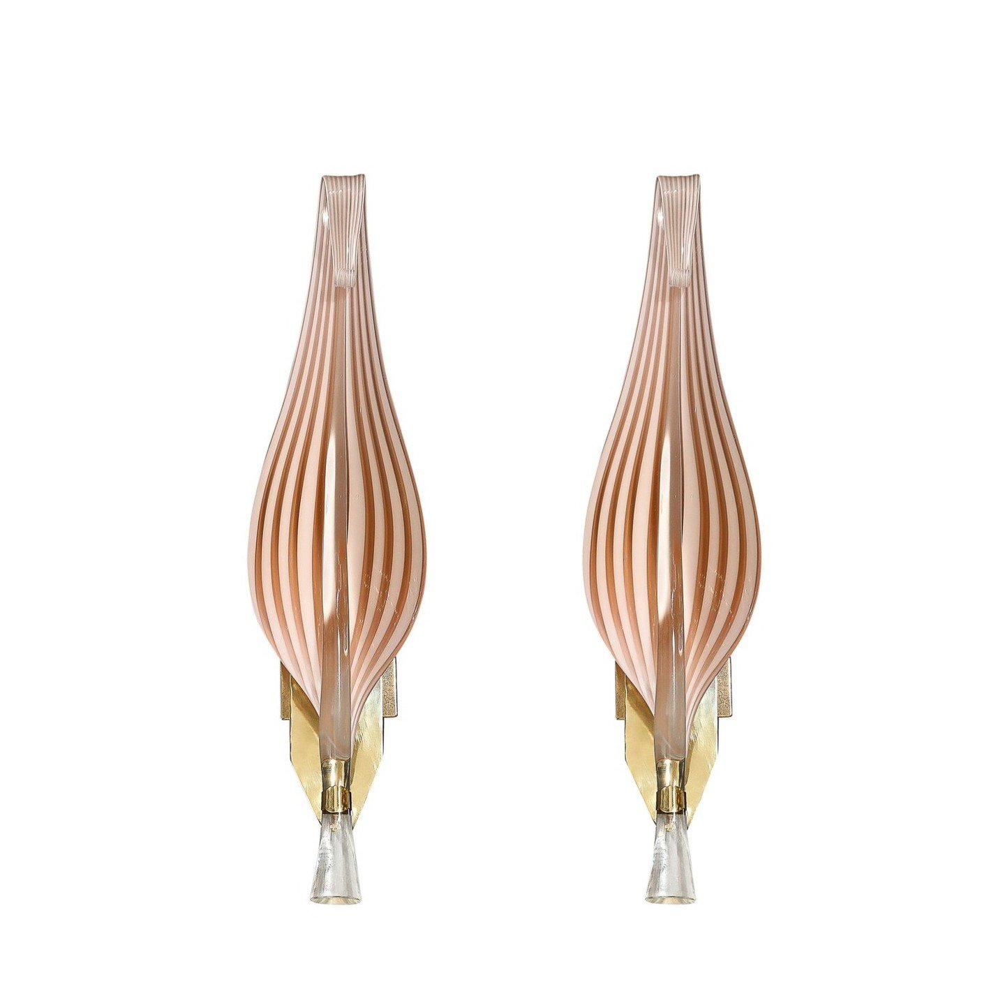 Mid-Century Modernist Hand-Blown Murano Glass Leaf Sconces by Franco Luce

This highly elegant Pair of Mid-Century Modernist Hand-Blown Murano Glass Leaf Sconces is by the esteemed glass artist Franco Luce and originates from Italy, Circa 1970. They 