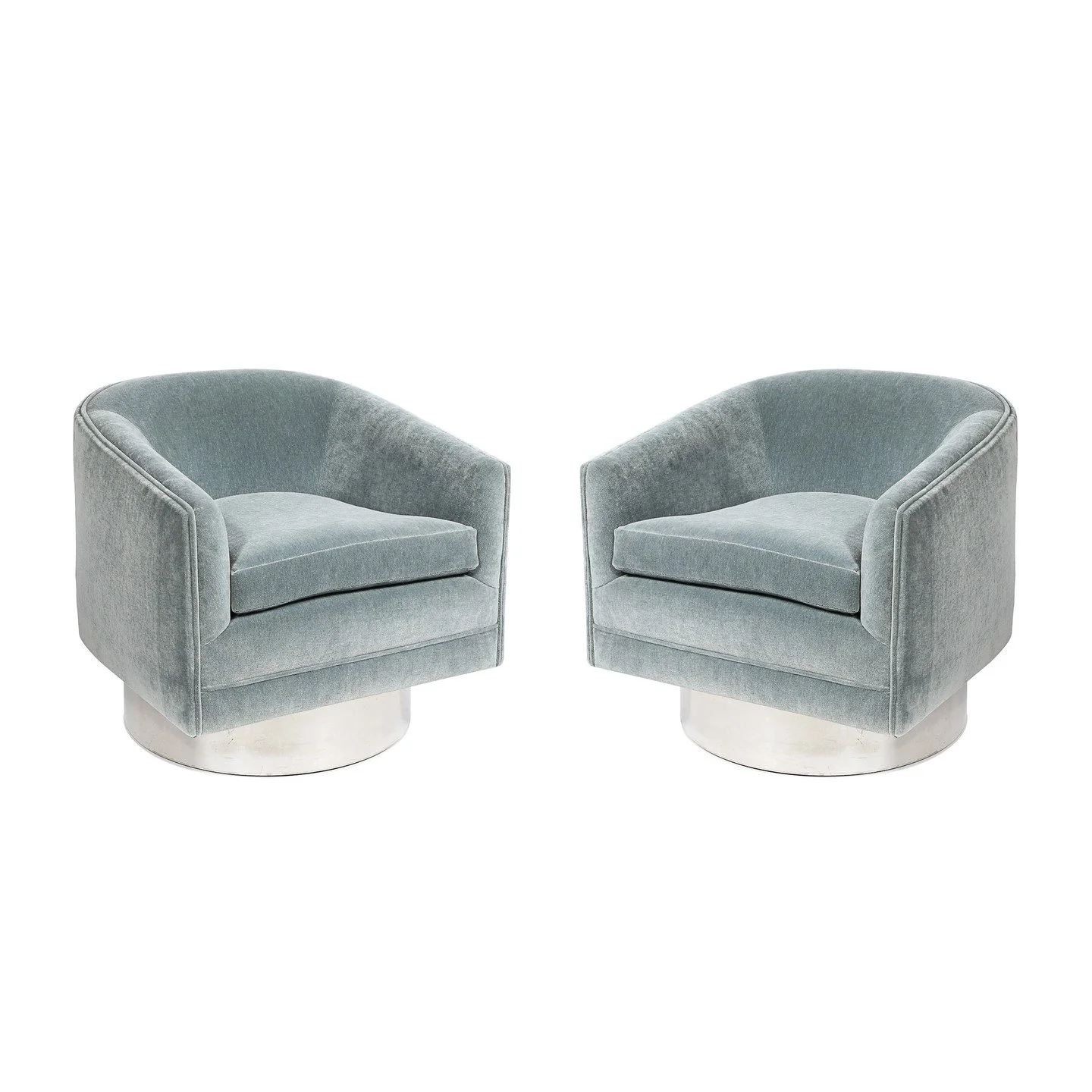 Mid-Century Aluminum &amp; Powder Blue Velvet Swivel Chairs by Leon Rosen for Pace

American, Circa 1970

Dimensions: 

Height: 27 in (68.58 cm) x Width: 28 in (71.12 cm) x Depth: 30 in (76.2 cm)

Seat Height: 19.5 in (49.53 cm)
.
.
.
.
.
#pacefurnit