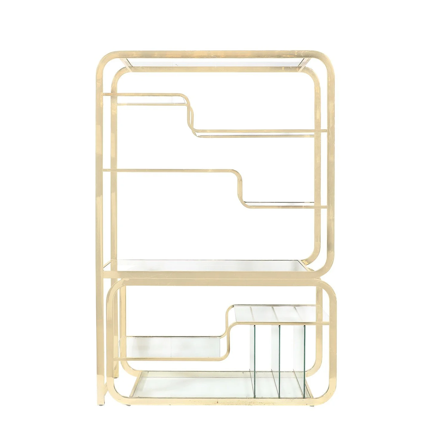 Mid-Century Modern Curvilinear Polished Brass &amp; Glass Etagere by Milo Baughman

American, Circa 1970

Dimensions: 

Height: 72 in (182.88 cm) x Width: 48 in (121.92 cm) x Depth: 18 in (45.72 cm)

Creator: Milo Baughman (Maker)
.
.
.
.
#milobaughm