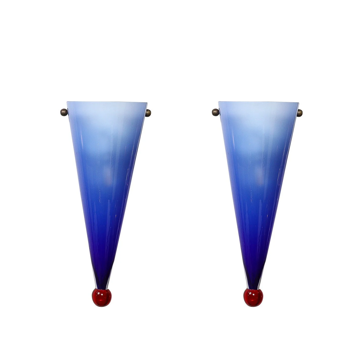 Mid-Century Hand-Blown Periwinkle Murano Glass Conical Sconces signed Cenedese

Italy, 20th Century

Dimensions: 

Height: 14 in (35.56 cm) x Width: 6 in (15.24 cm) x Depth: 4.5 in (11.43 cm)

Creator: Cenedese (Maker)
.
.
.
.
.
#vintagesconces
#midc