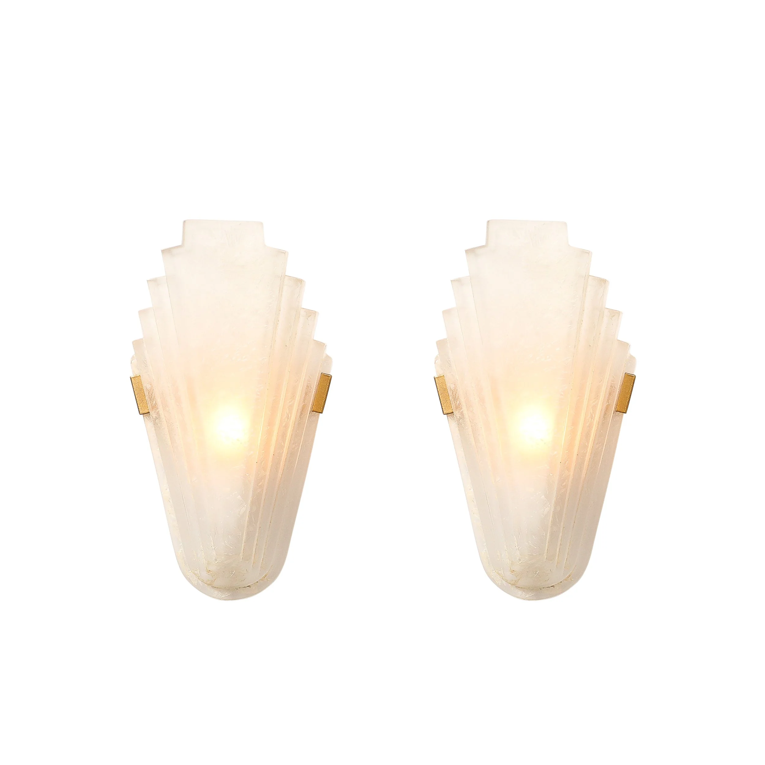 Art Deco Skyscraper Style Frosted Glass Slip Shade Crystalline Texture Sconces

France, 20th Century

Dimensions:

Height: 11 in (27.94 cm) x Width: 6 in (15.24 cm) x Depth: 5.5 in (13.97 cm)
.
.
.
.
.
#vintagesconces
#artdeco
#interiordesigners
#int