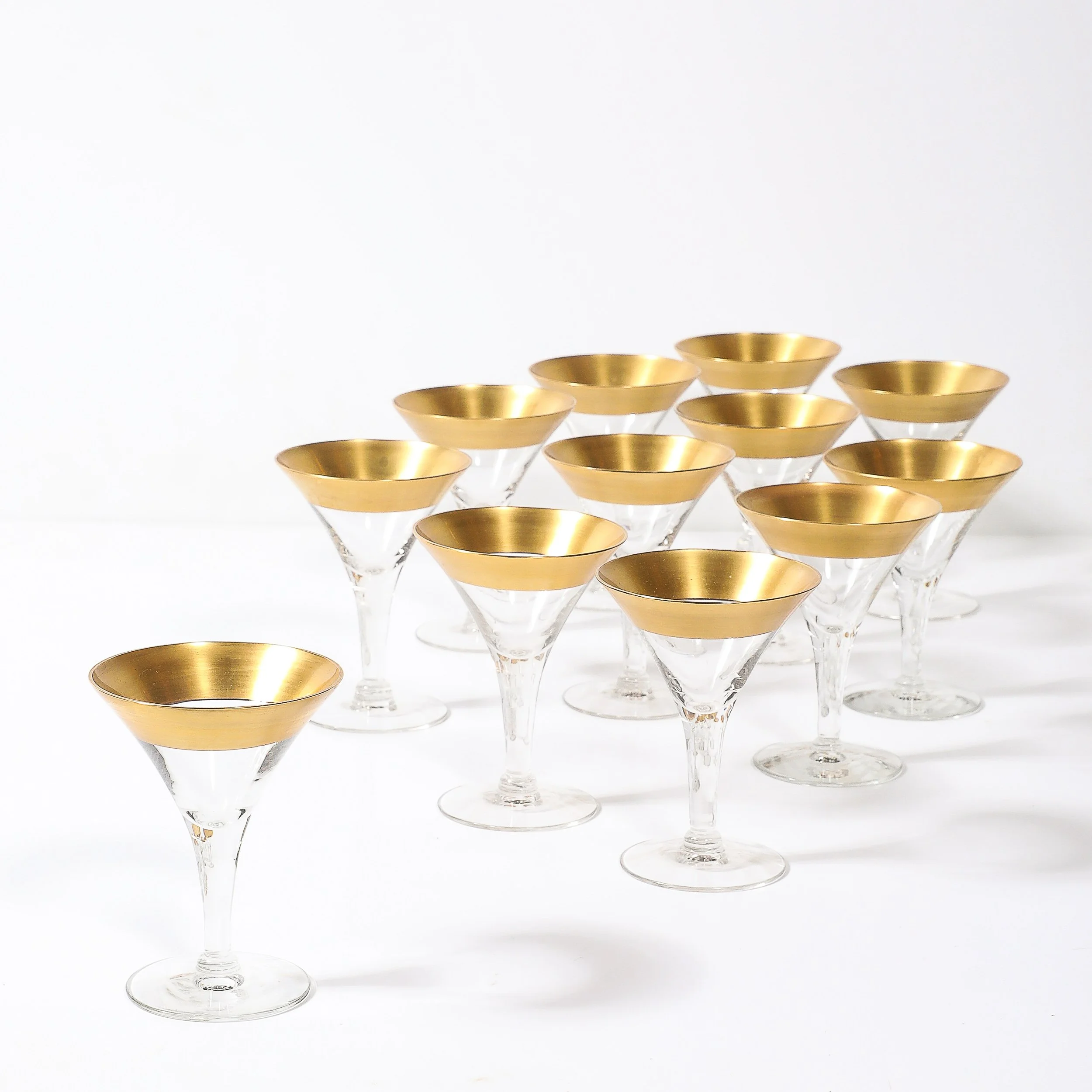 Set of 12 Mid-Century Modernist Gilt Rimmed Coupe Glasses By Dorothy Thorpe — image 4