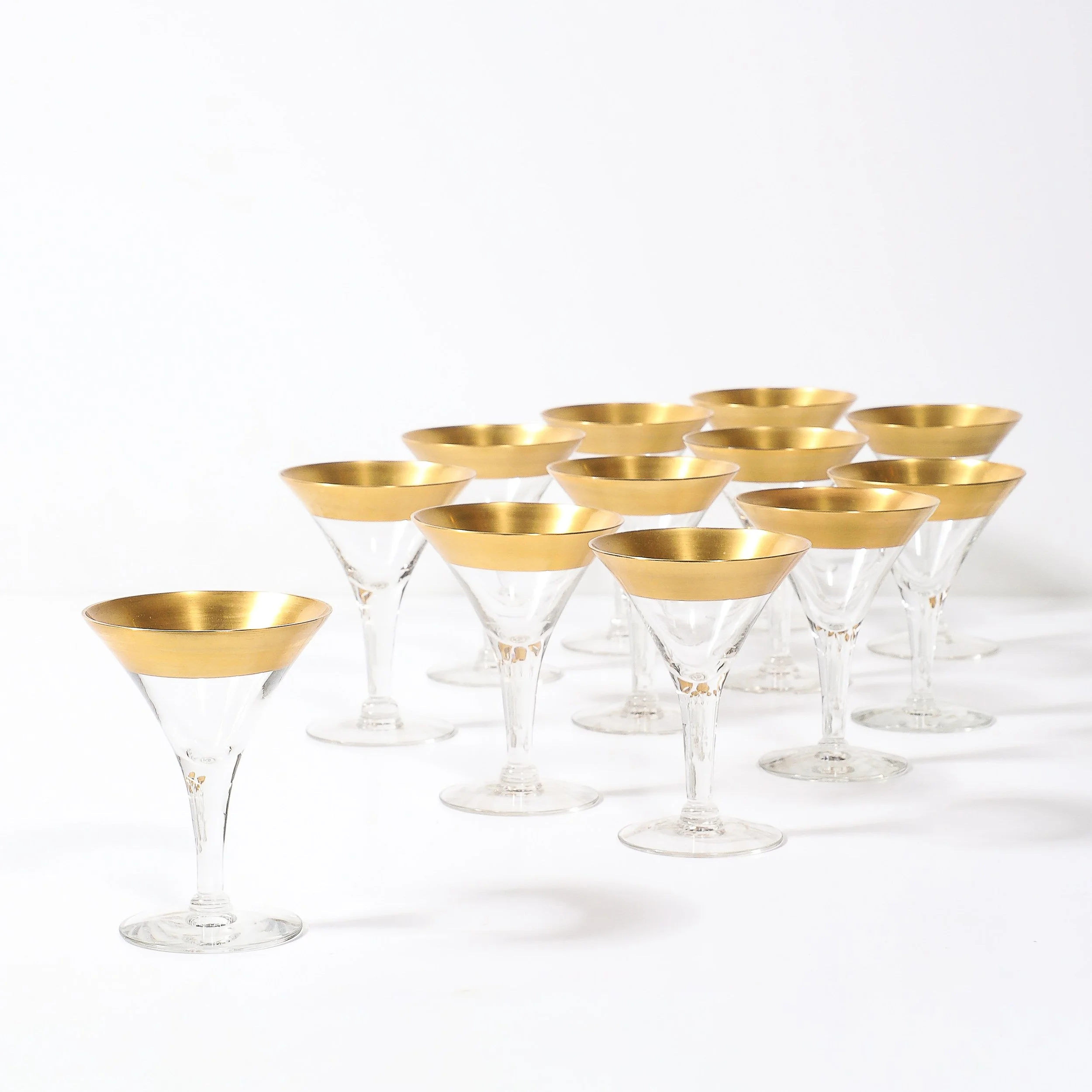 Set of 12 Mid-Century Modernist Gilt Rimmed Coupe Glasses By Dorothy Thorpe — image 5