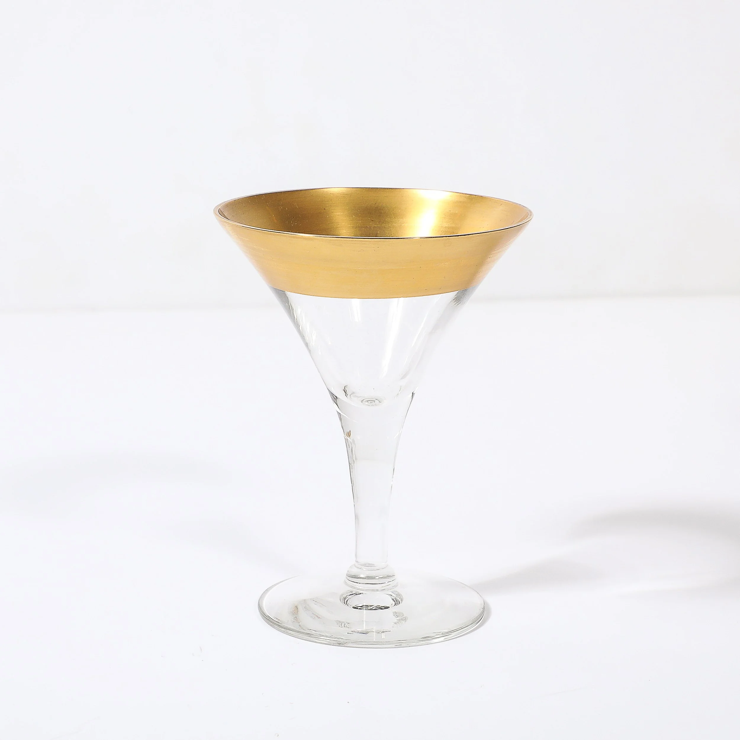 Set of 12 Mid-Century Modernist Gilt Rimmed Coupe Glasses By Dorothy Thorpe — image 10