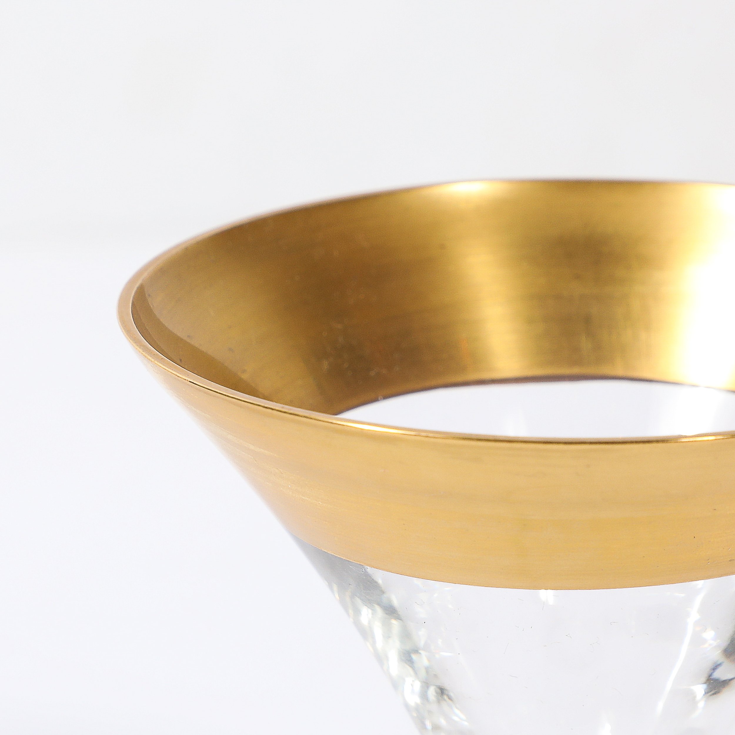 Set of 12 Mid-Century Modernist Gilt Rimmed Coupe Glasses By Dorothy Thorpe — image 11