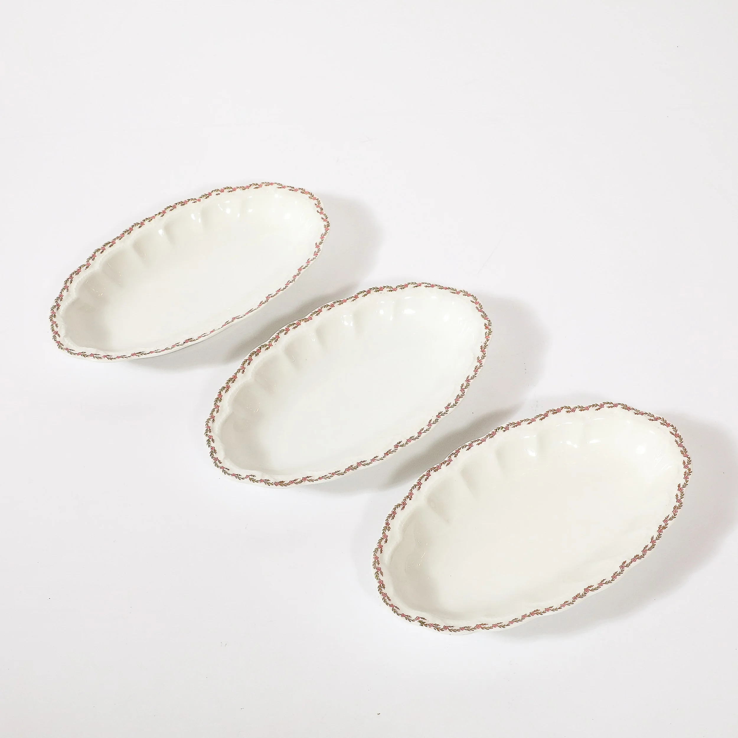 Antique Haviland for Limoges Porcelain Dinner Set for 24 Floral Spray Pattern — image 11