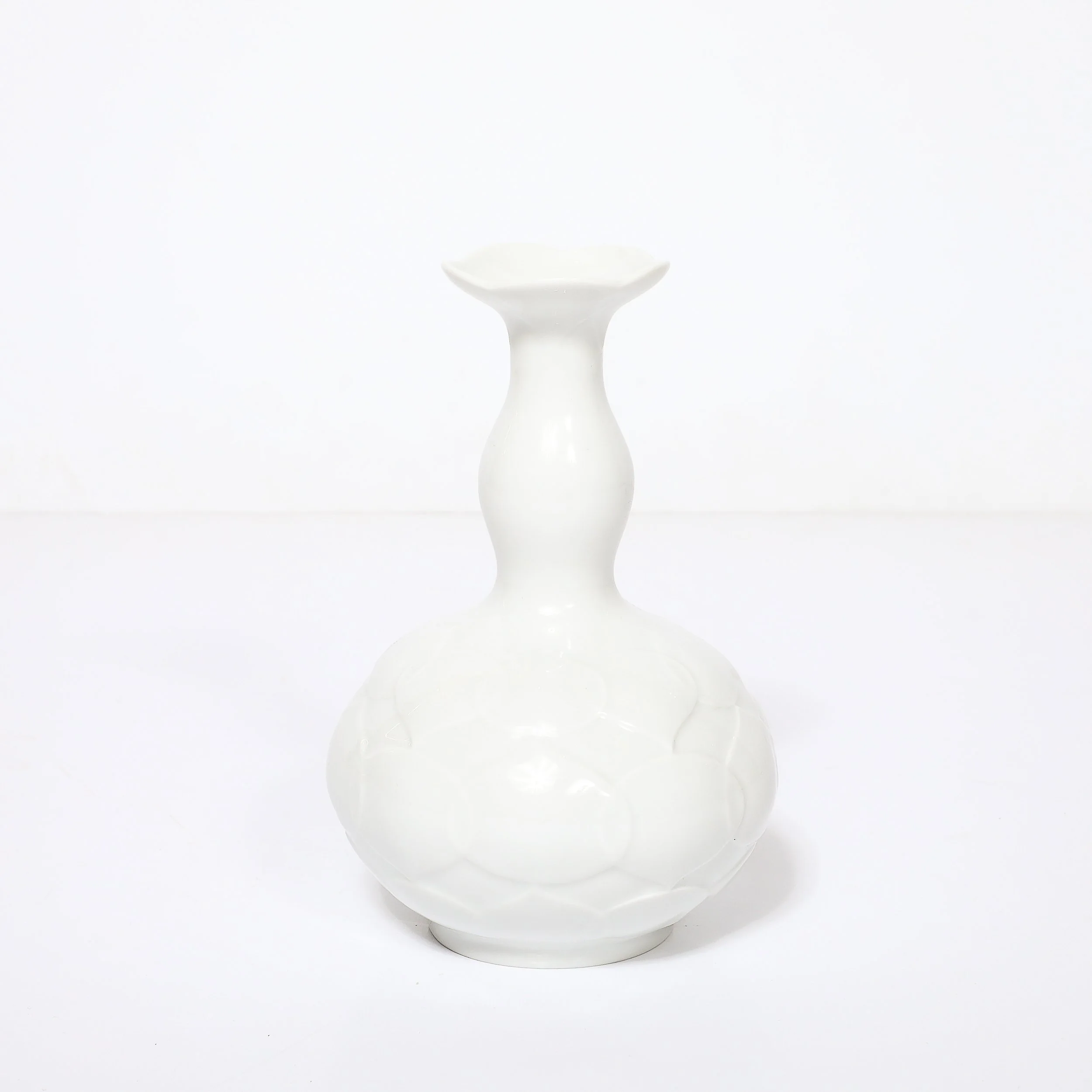 Mid-Century Stylized White Lotus Form Flower Porcelain Vase by Meissen — image 3