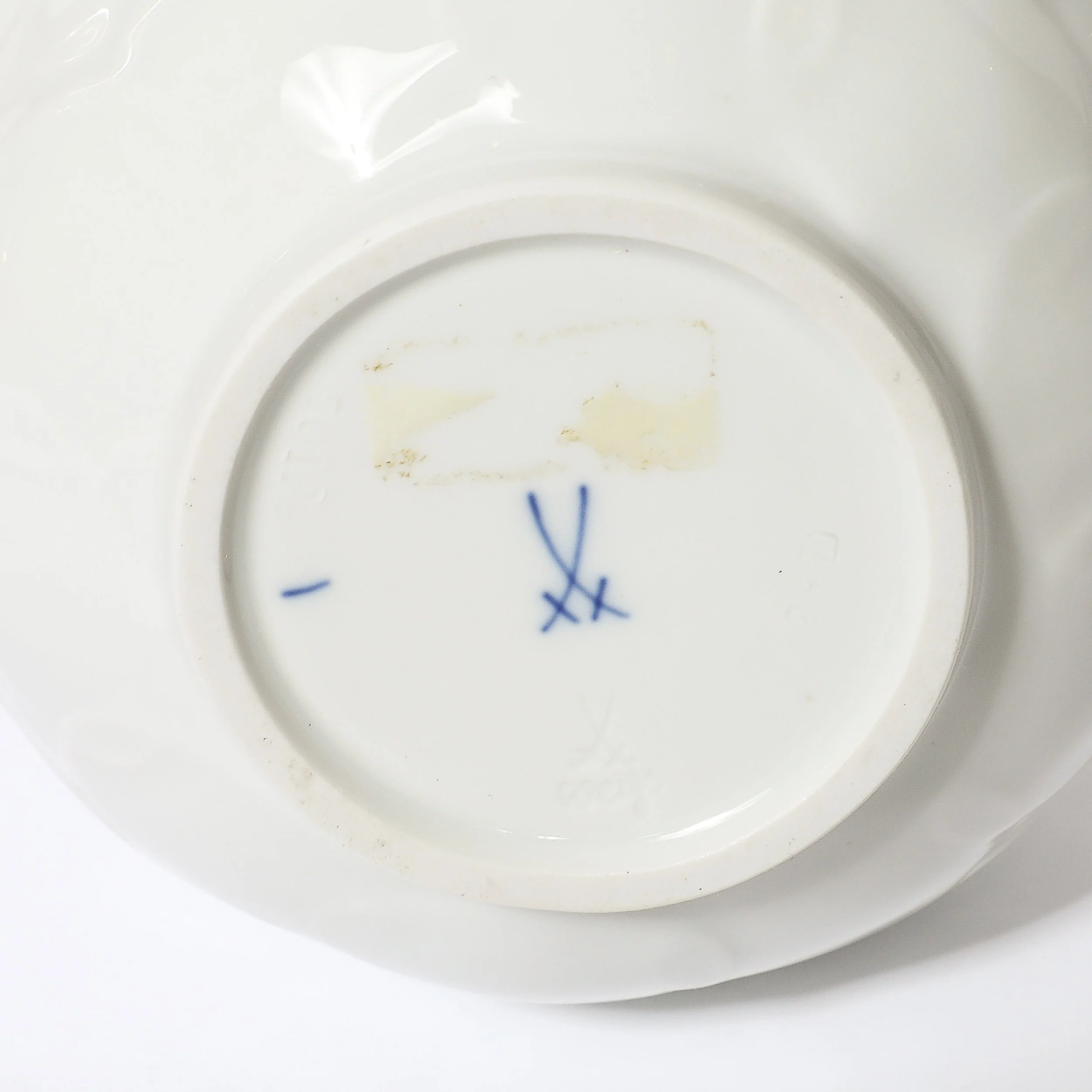 Mid-Century Stylized White Lotus Form Flower Porcelain Vase by Meissen — image 11