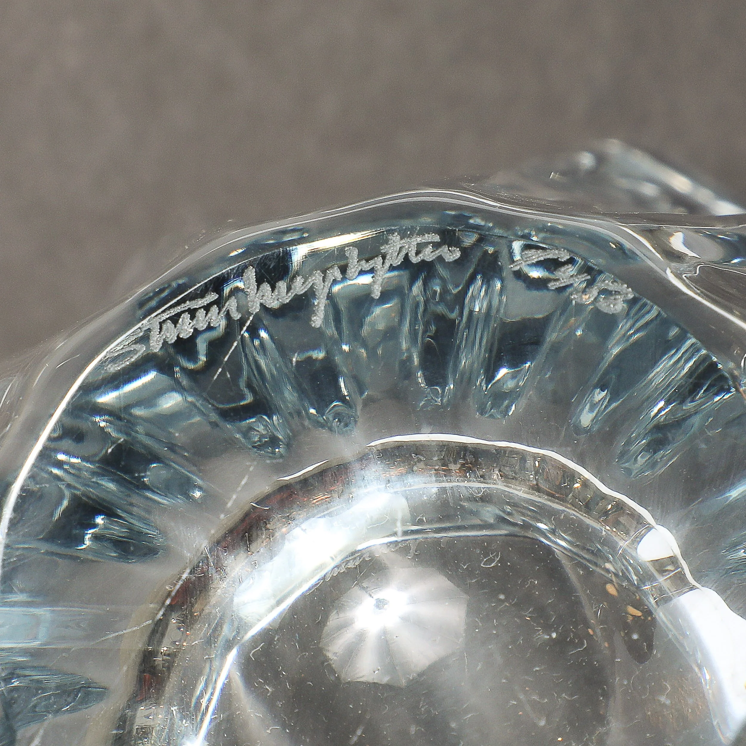 Mid-Century Modern Strombergshyttan Blue Crystal Fluted Glass Bowl — image 10