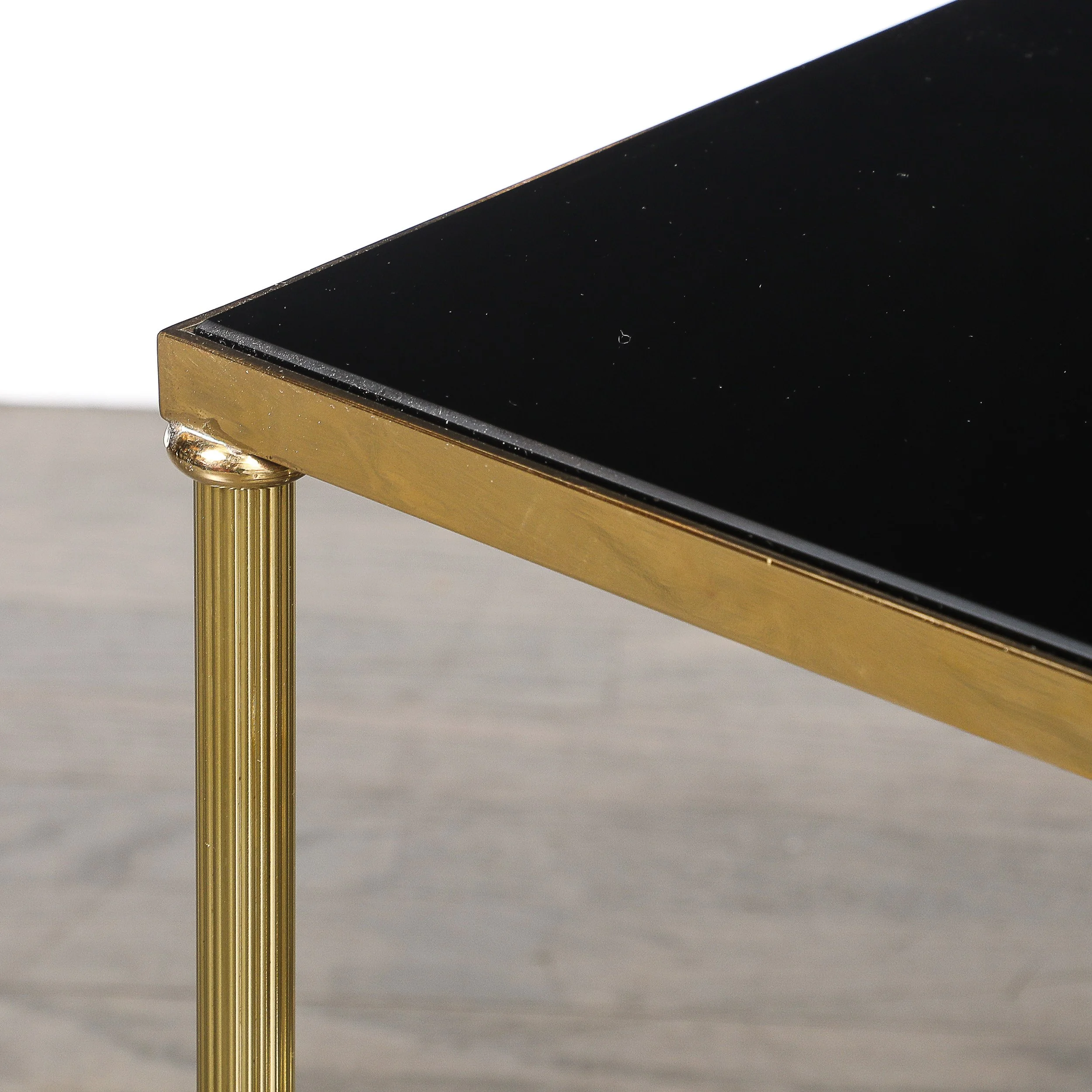 Mid-Century Brass & Inset Vitrolite Top Accent Side Table w/ Fluted Detailing — image 5