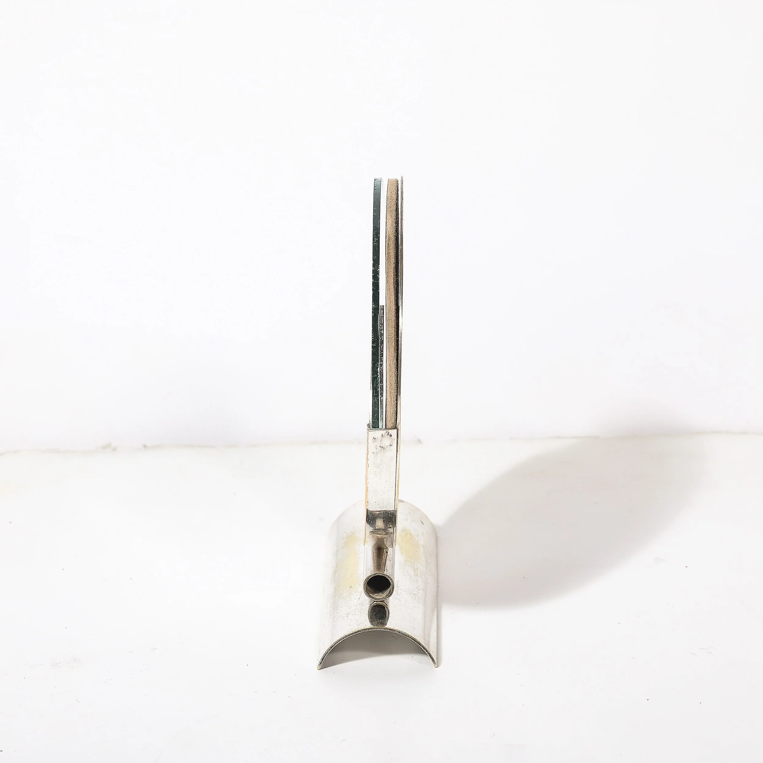 Art Deco Streamline Round Picture Frame in Nickel & Glass - High Style Deco 3.jpg