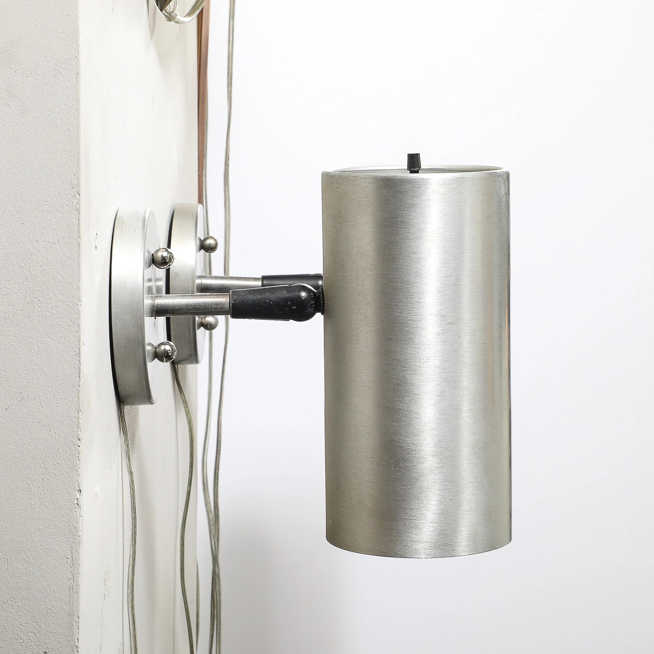 Mid-Century Modernist Brushed Aluminum Cylindrical Sconces by Lightolier - High Style Deco 9.jpg