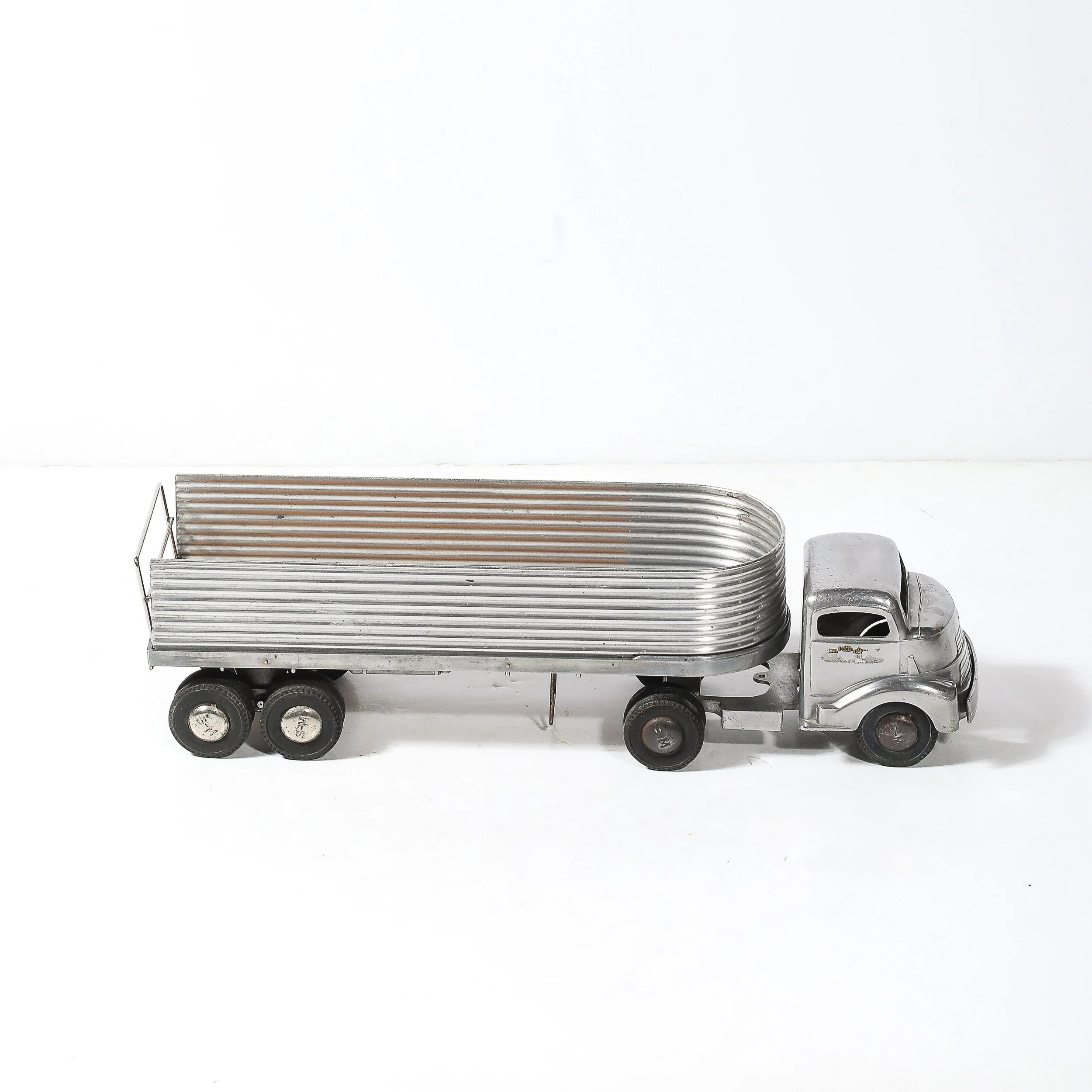 Mid-Century Smith Miller Silver Streak Truck & Trailer in Aluminum - High Style Deco 9.jpg