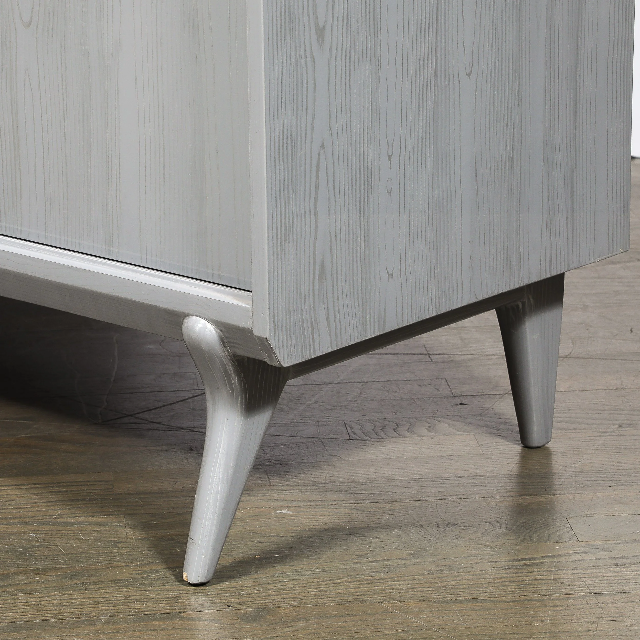 Mid-Century Modern Silver Cerused Oak Cabinet by John Stuart Inc - High Style Deco 14.jpg