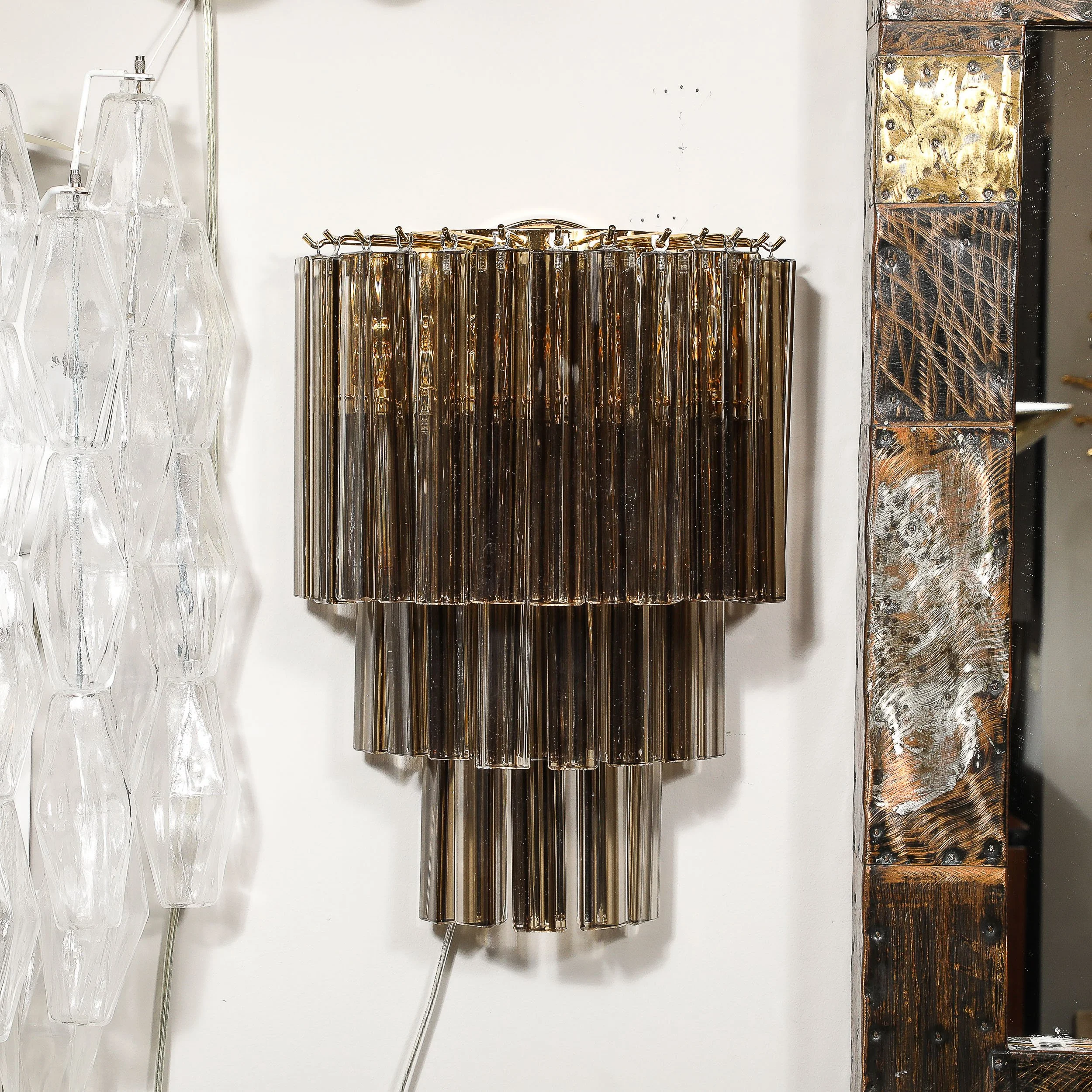 Pair of Mid-Century Modernist Hand-Blown Murano Glass Three-Tier Triedre Sconces - High Style Deco 9.jpg