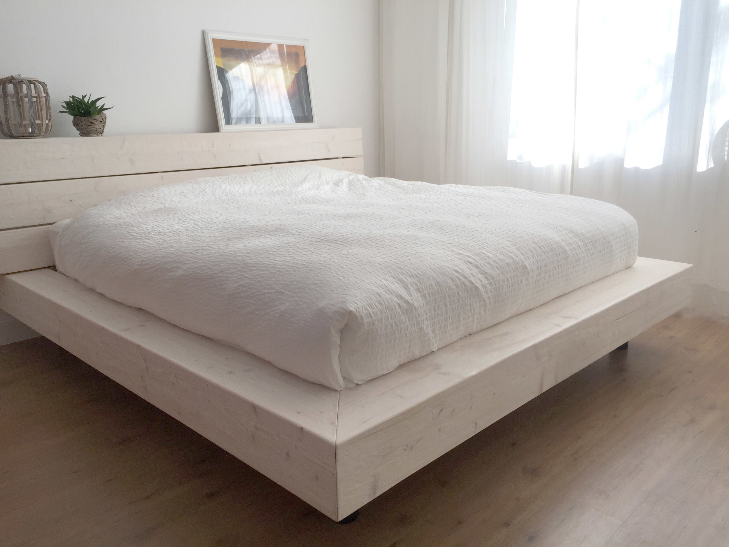 Aftrekken Ideaal Comorama Robuust houten bed — Design Meubel Op Maat