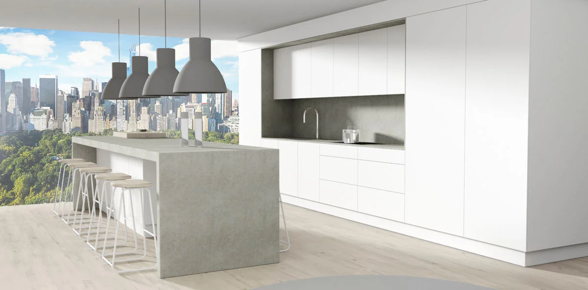 Moderne keuken op maat met uitzicht op een park met wolkenkrabbers.
