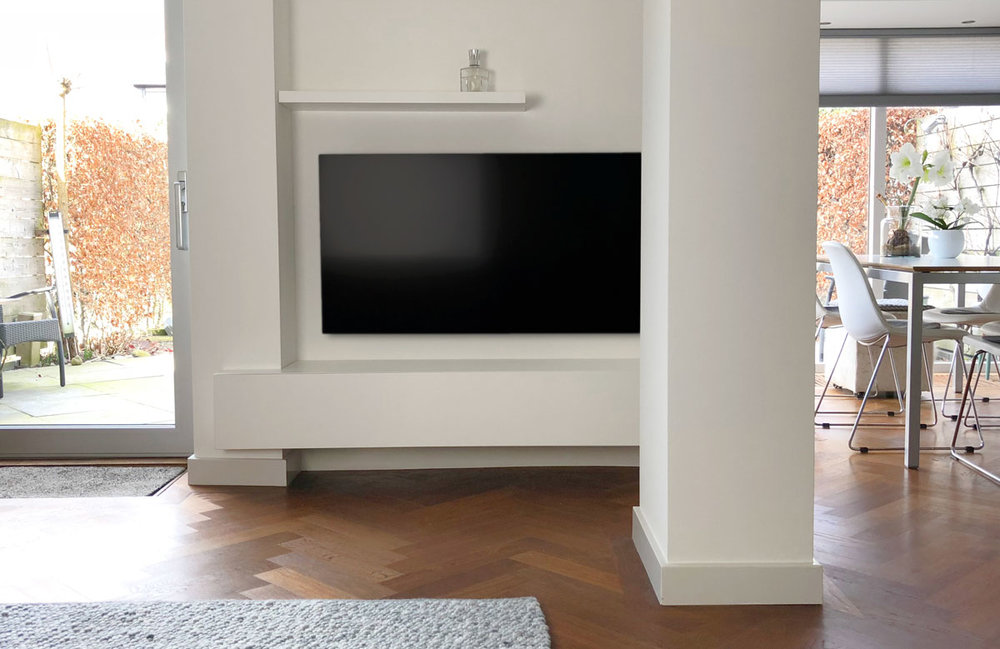 school Stoel Aannemelijk TV meubel in een uitdagende hoek — Design Meubel Op Maat