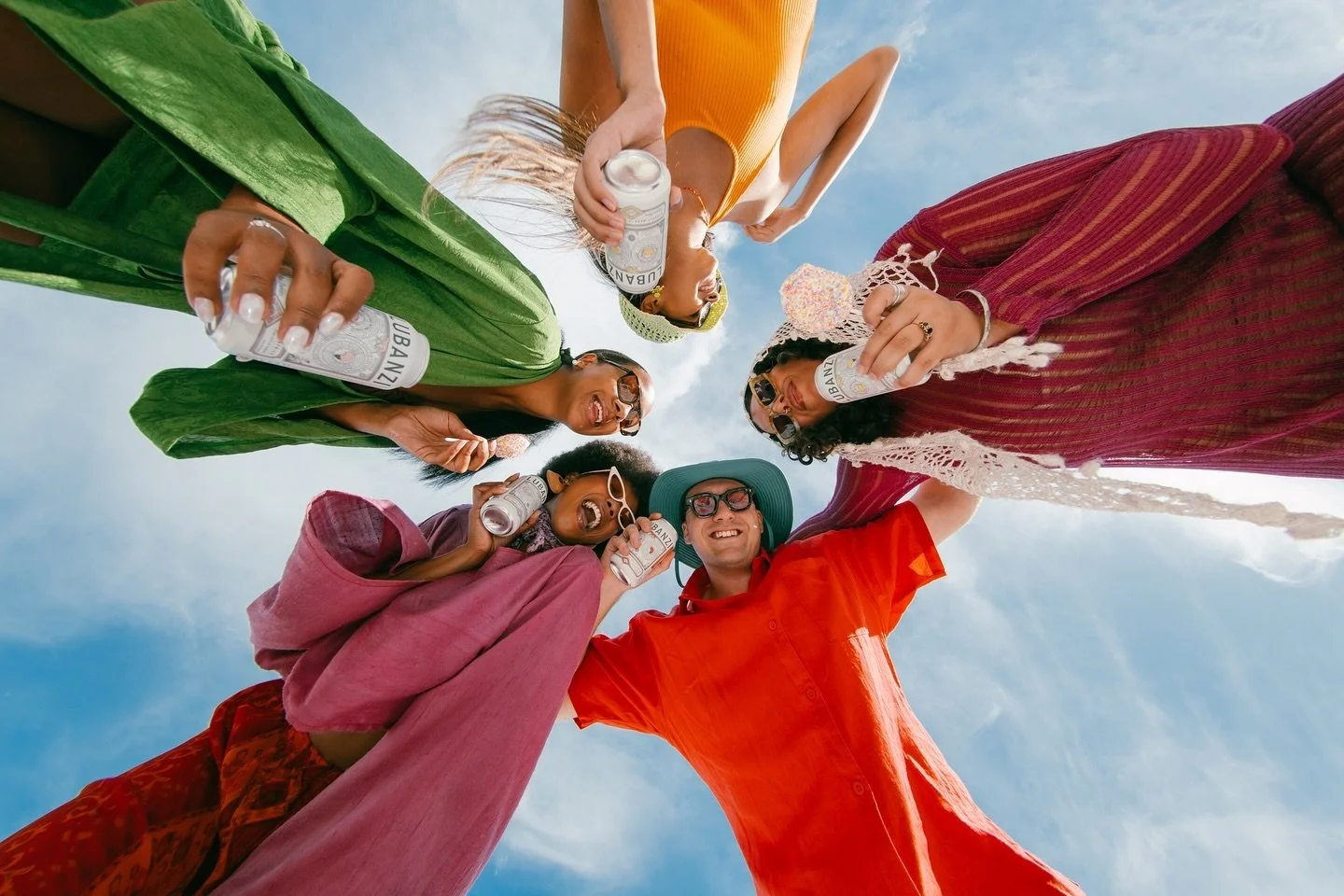 It&rsquo;s going to be a hot long weekend for our folks in the States celebrating Memorial Day!  Go grab the good juice and hit the beach ⛱️🍇🍾🥂