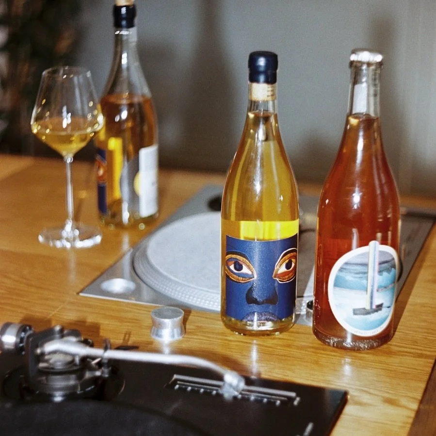 3&rsquo;s a crowd at @one_park_cpt 👌🏾🍾