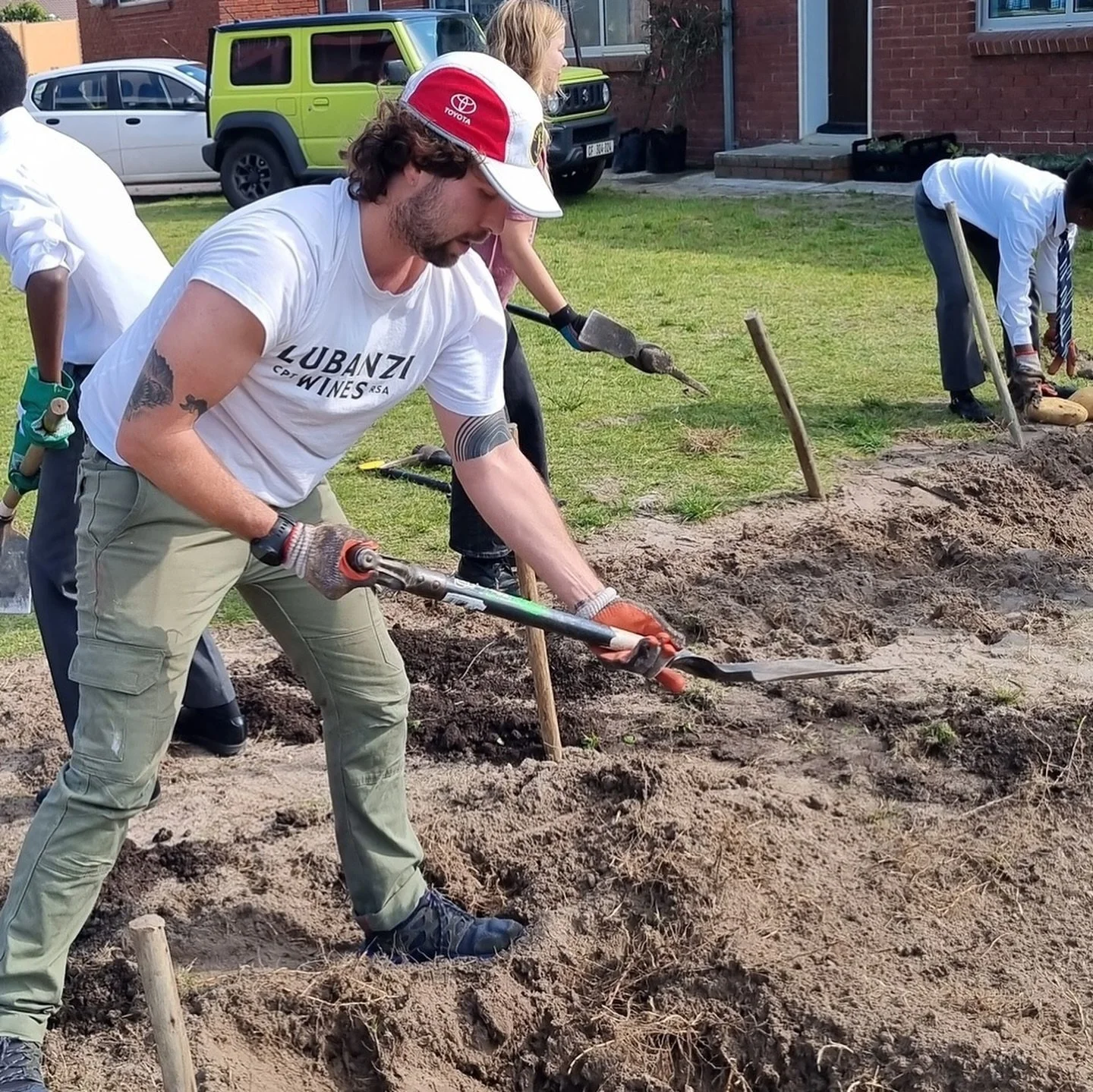 In 2023 we got our hands dirty for a cause we truly believe in!  By supporting @greenpopsa Garden For Good Program, we&rsquo;re contributing to creating a greener, more sustainable future.  Check out some snapshots from one of many garden days and le