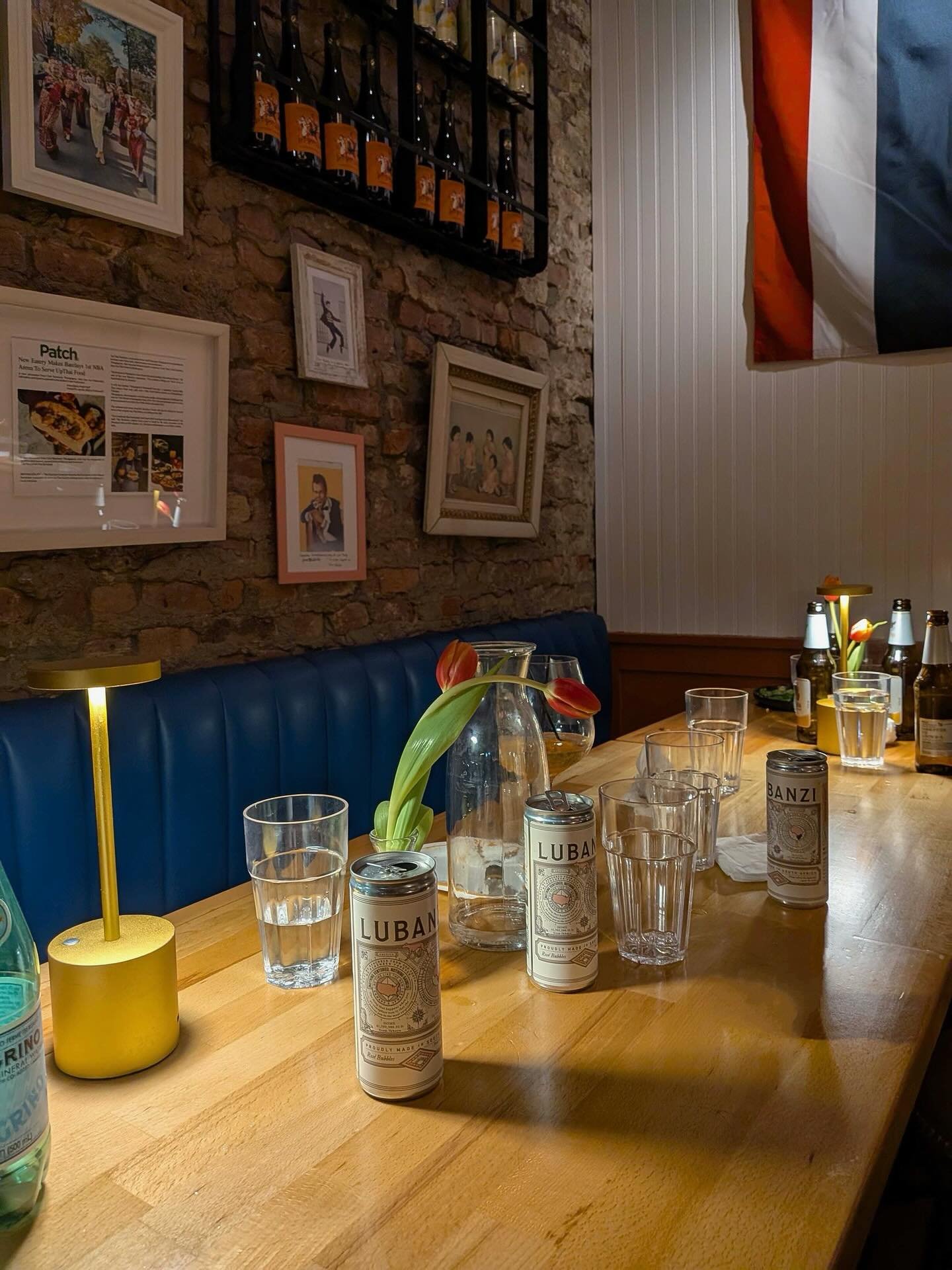We met up with friends this week at the legendary @am_thainyc in Williamsburg. Good vibes and great flavors all round - spreading Lubanzi love as always! #roadtrippingusa #nyc