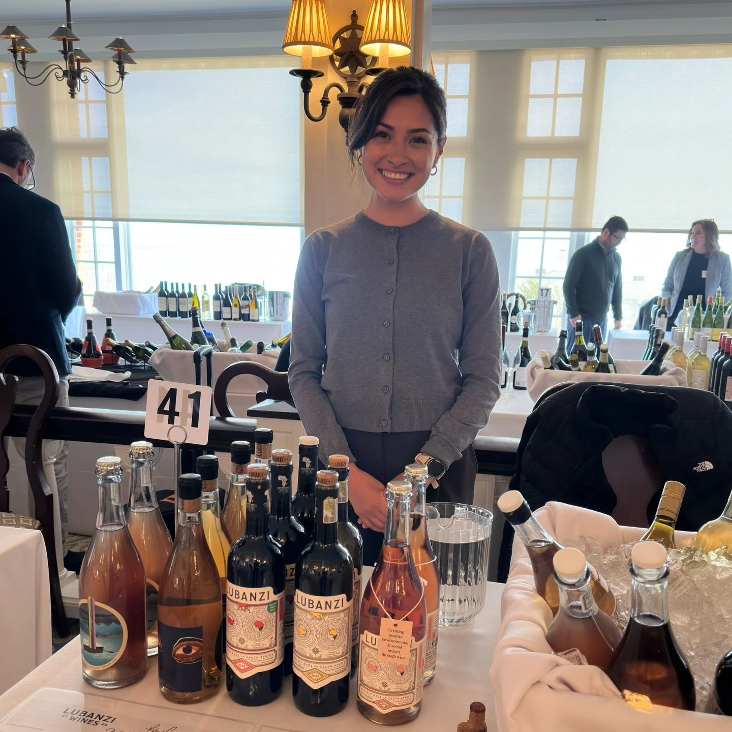 We had an amazing time at the @rubywines Tradeshow at the @chathambarsinn last week! Nothing beats connecting with fellow wine enthusiasts from all over! 🍷🍾