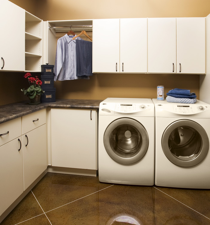 03-Classic Almond Laundry Room_1.jpg