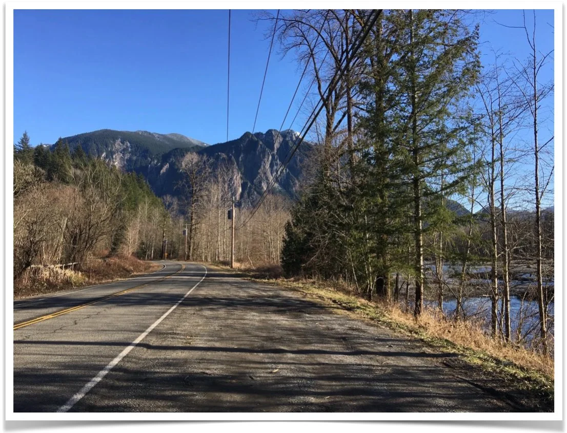Scenic road through the Snoqualmie Valley near Twin Peaks filming locations
