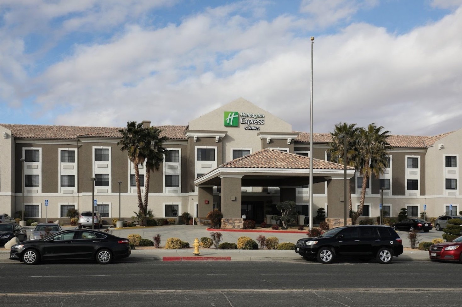 Holiday Inn Express Hotel &amp; Suites, Hesperia, CA