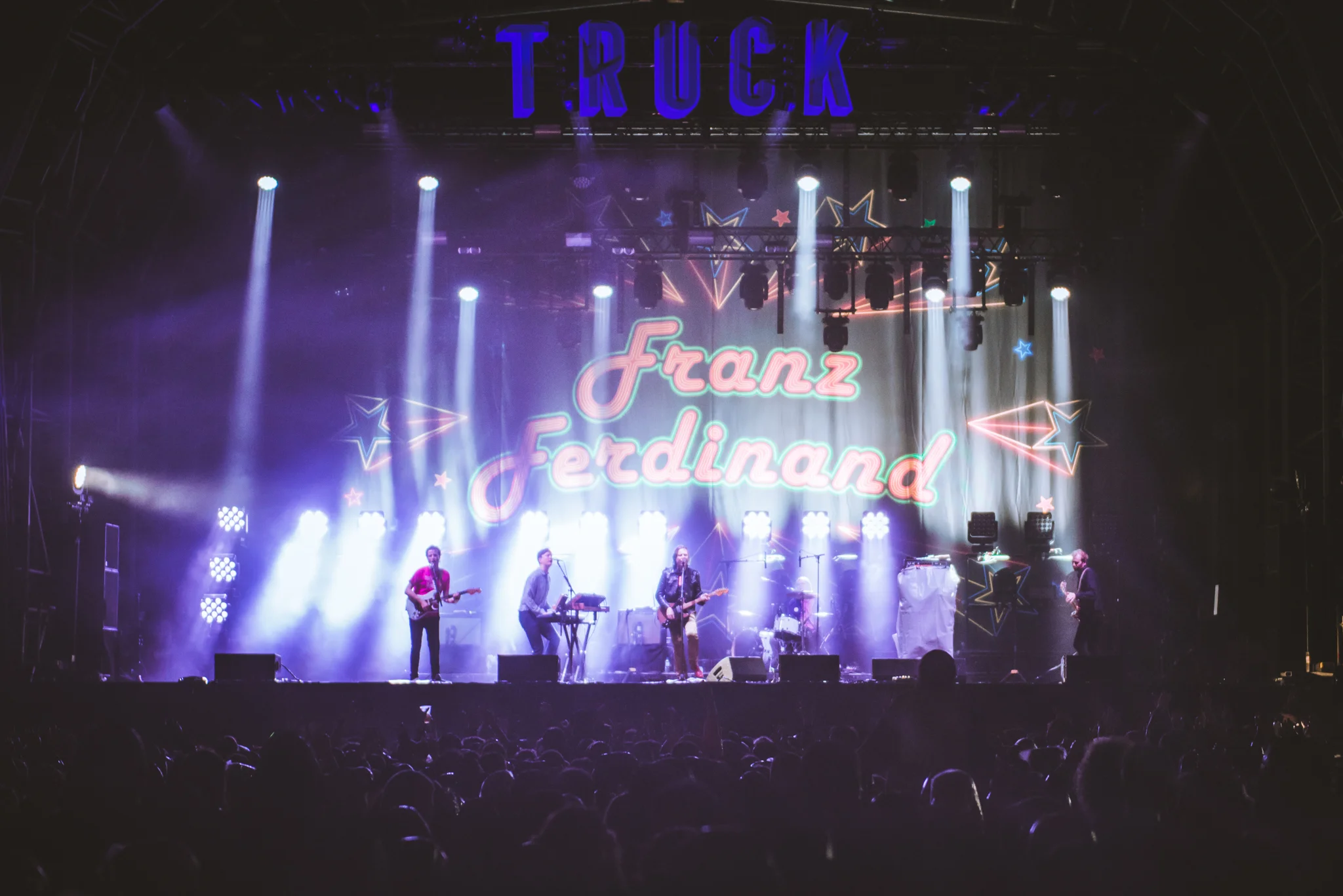 FRANZ FERDINAND headlining Friday night at TRUCK FESTIVAL 2017 Photo Credit: Sarah Koury - Entirety Labs