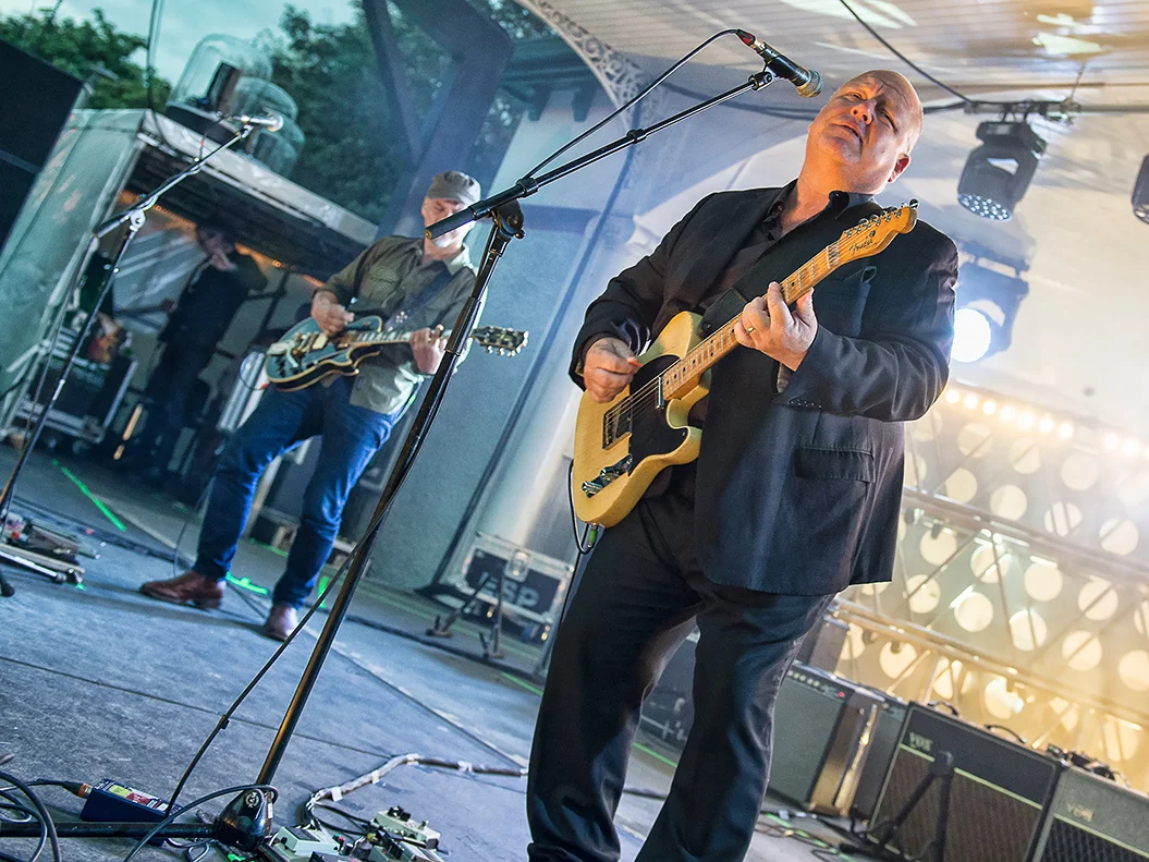 PIXIES PERFORMING AT GLASGOW'S KELVINGROVE BANDSTAND - 07/08/2017 PICTURE BY: STUART WESTWOOD PHOTOGRAPHY