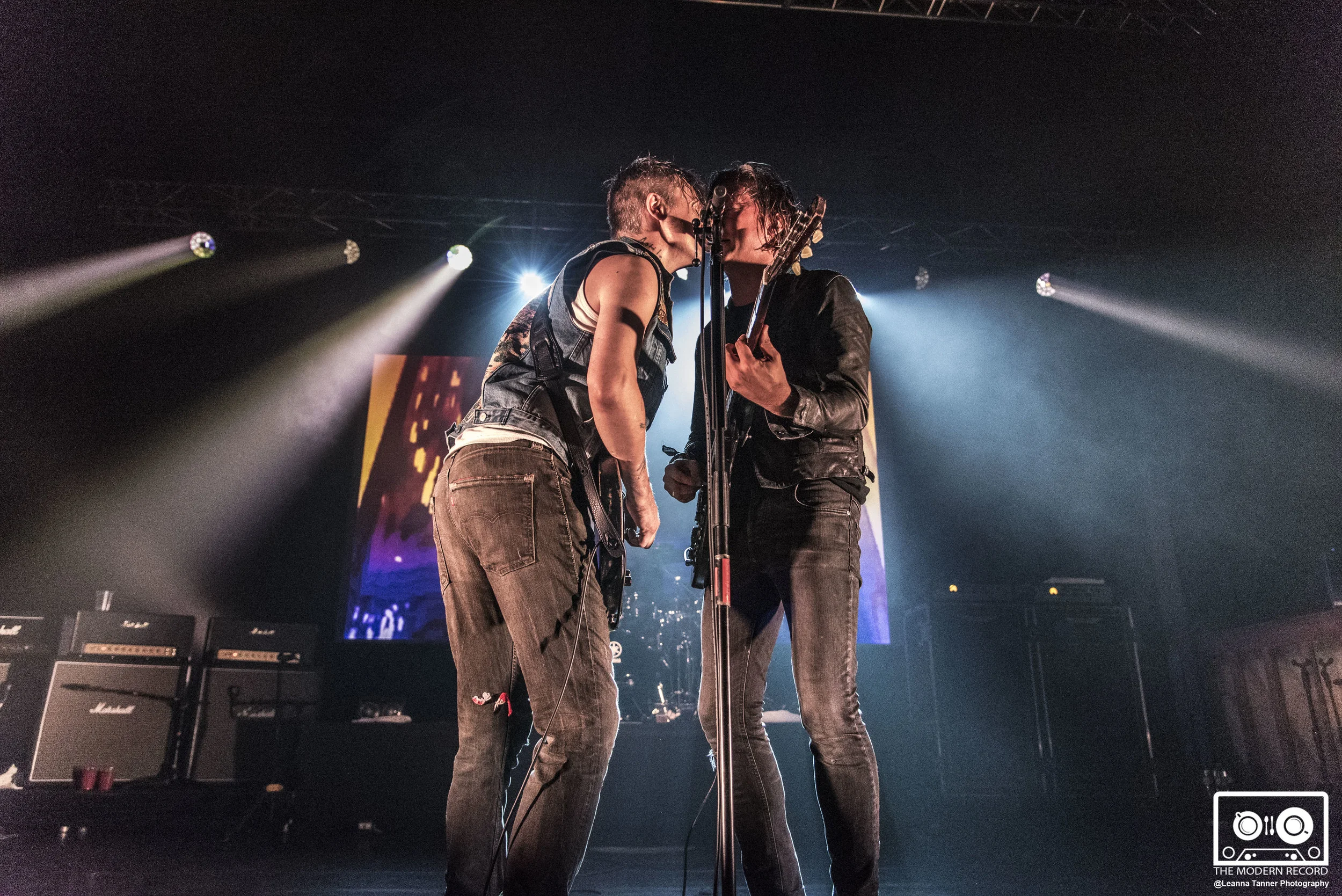 THE LIBERTINES PERFORMING TO SOLD OUT CROWD AT DUNFERMLINE'S ALHAMBRA THEATRE - 17/09/2017 PICTURE BY: LEANNA TANNER PHOTOGRAPHY