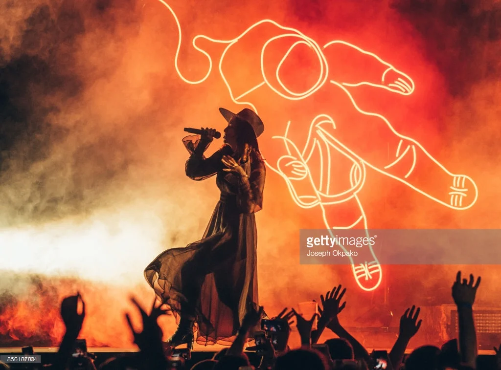 LORDE PERFORMING ON HER 'MELODRAMA WORLD TOUR' PICTURE BY: JOSEPH OKPAKO - GETTY IMAGES