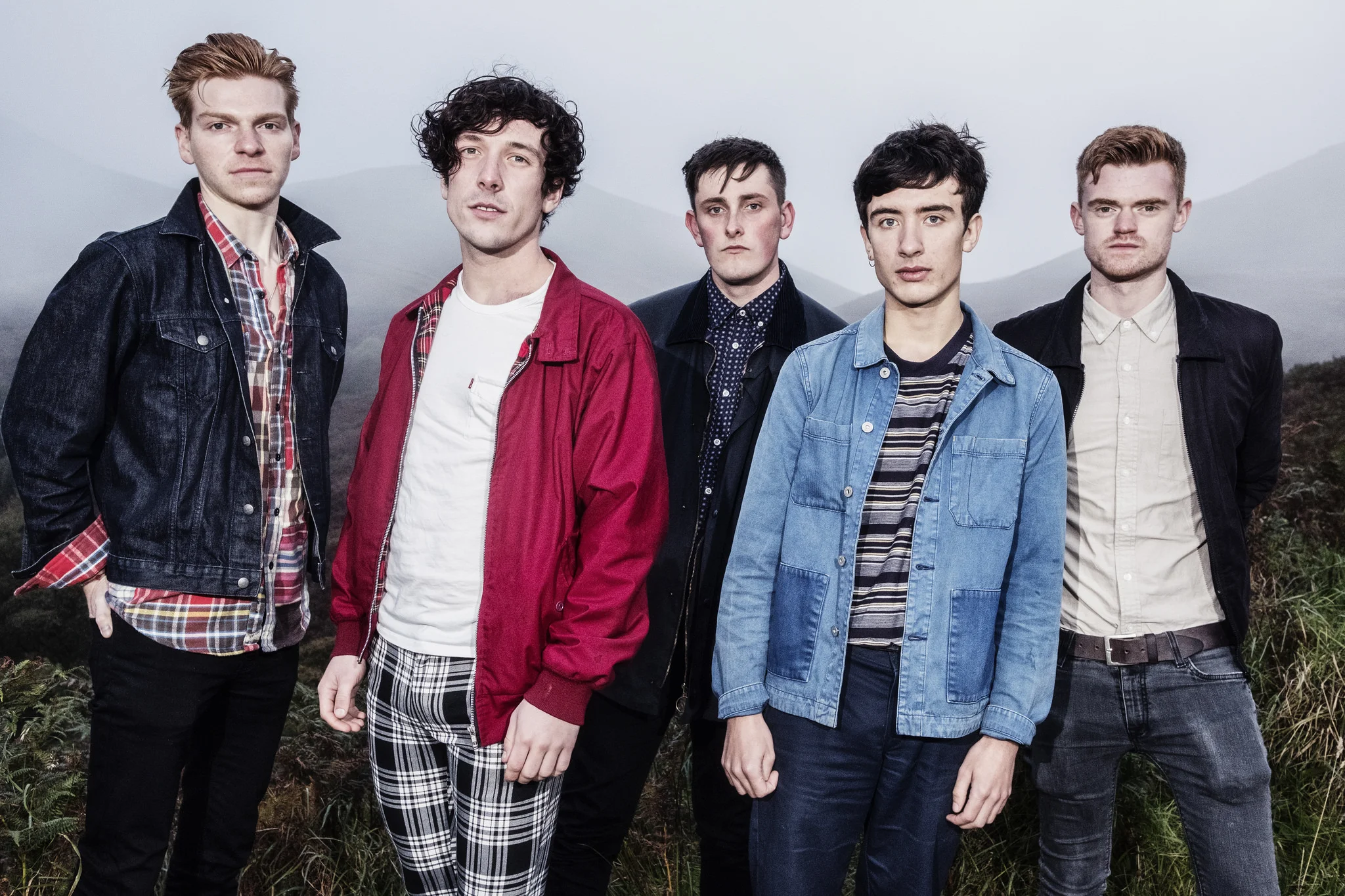 DANCING ON TABLES // "OH" - LATEST SINGLE: REVIEW