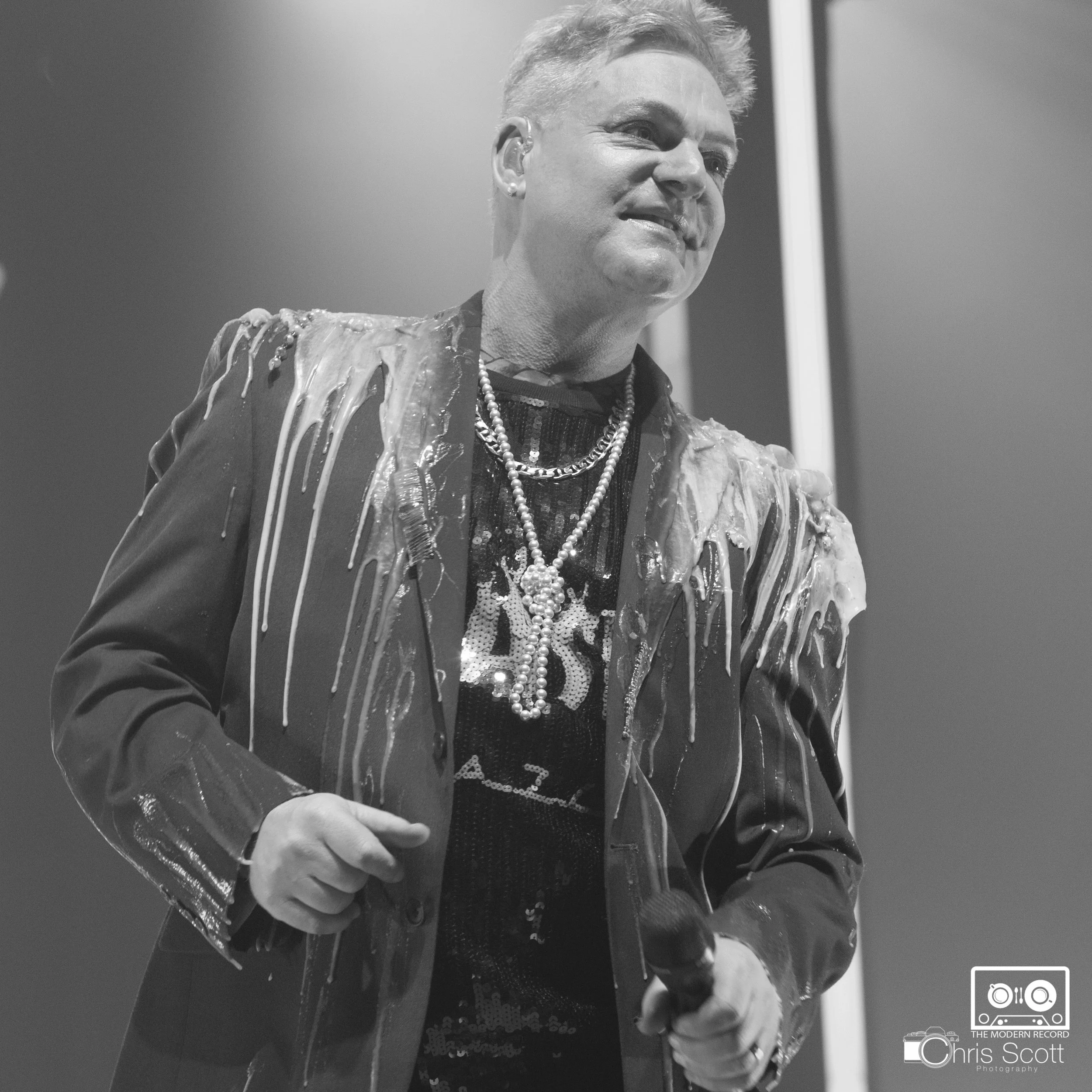 ERASURE // CAIRD HALL, DUNDEE