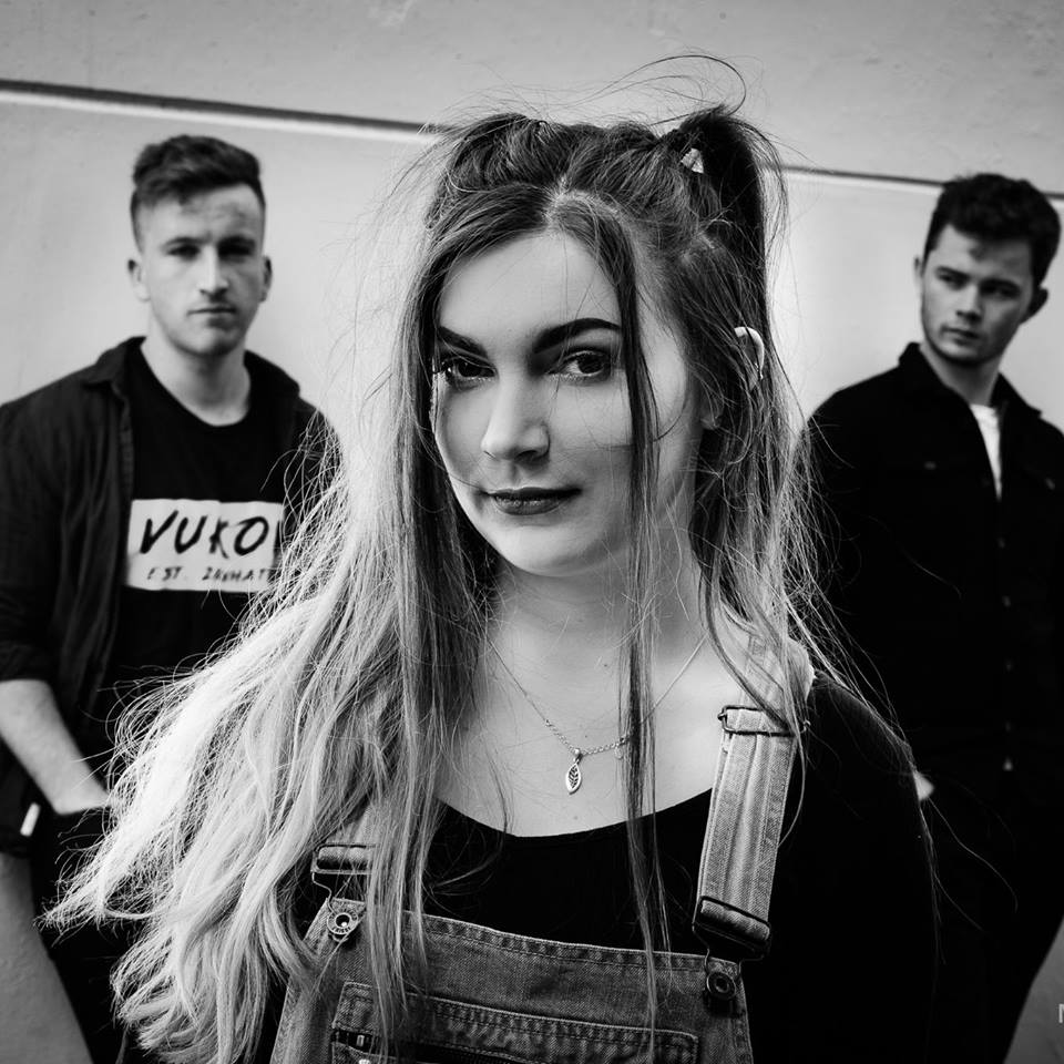 REVELRY // 'TAKE ME DOWN' - SINGLE REVIEW