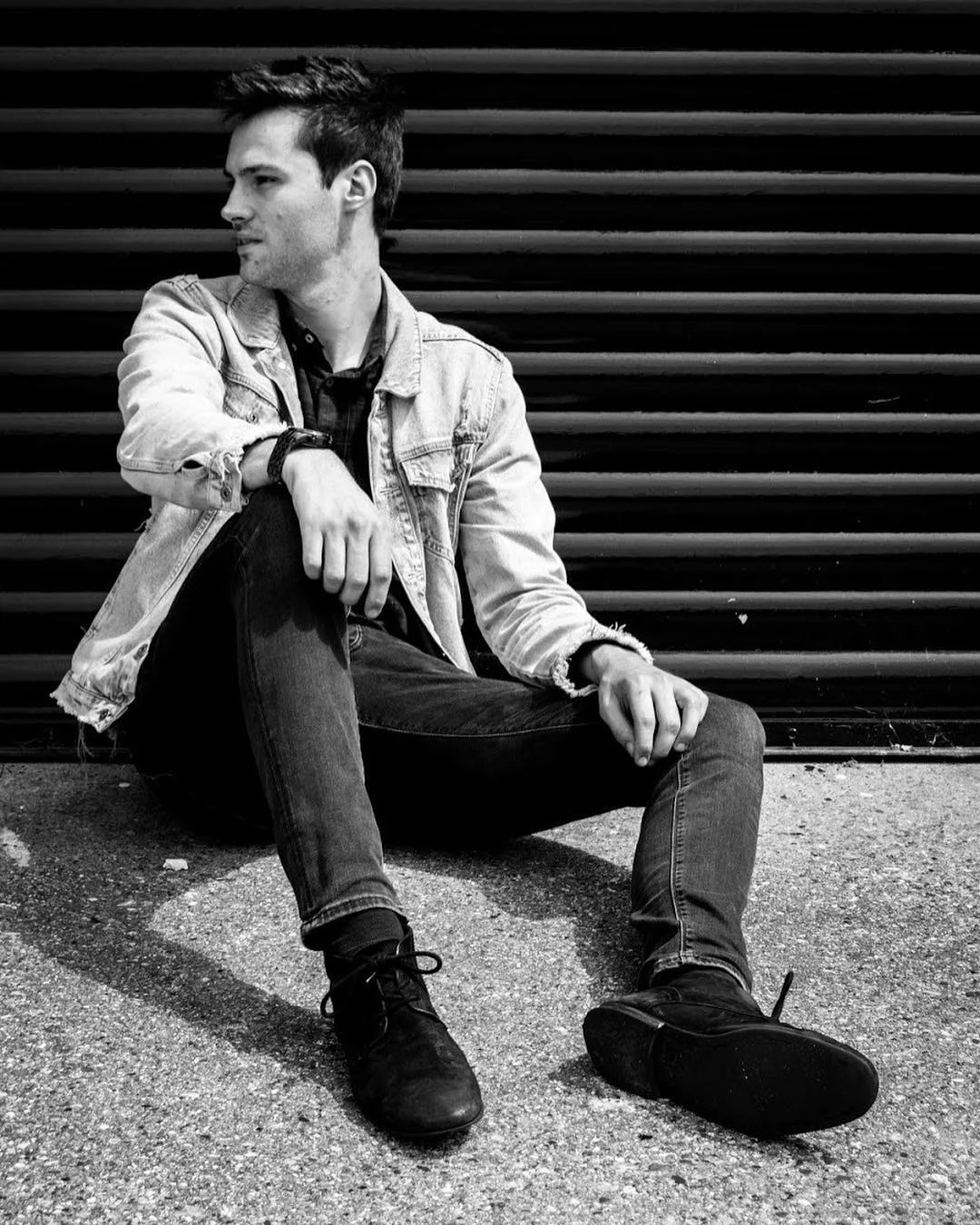 GILES STELFOX // 'TIME' - SINGLE REVIEW