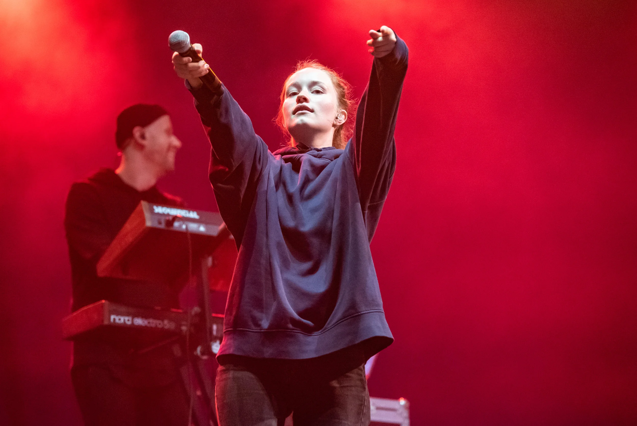 SIGRID PERFORMING ON BBC RADIO 1 STAGE ON THE LAST DAY OF LEEDS FESTIVAL 2018 - 26.08.2018 PICTURE BY: CALUM BUCHAN PHOTOGRAPHY