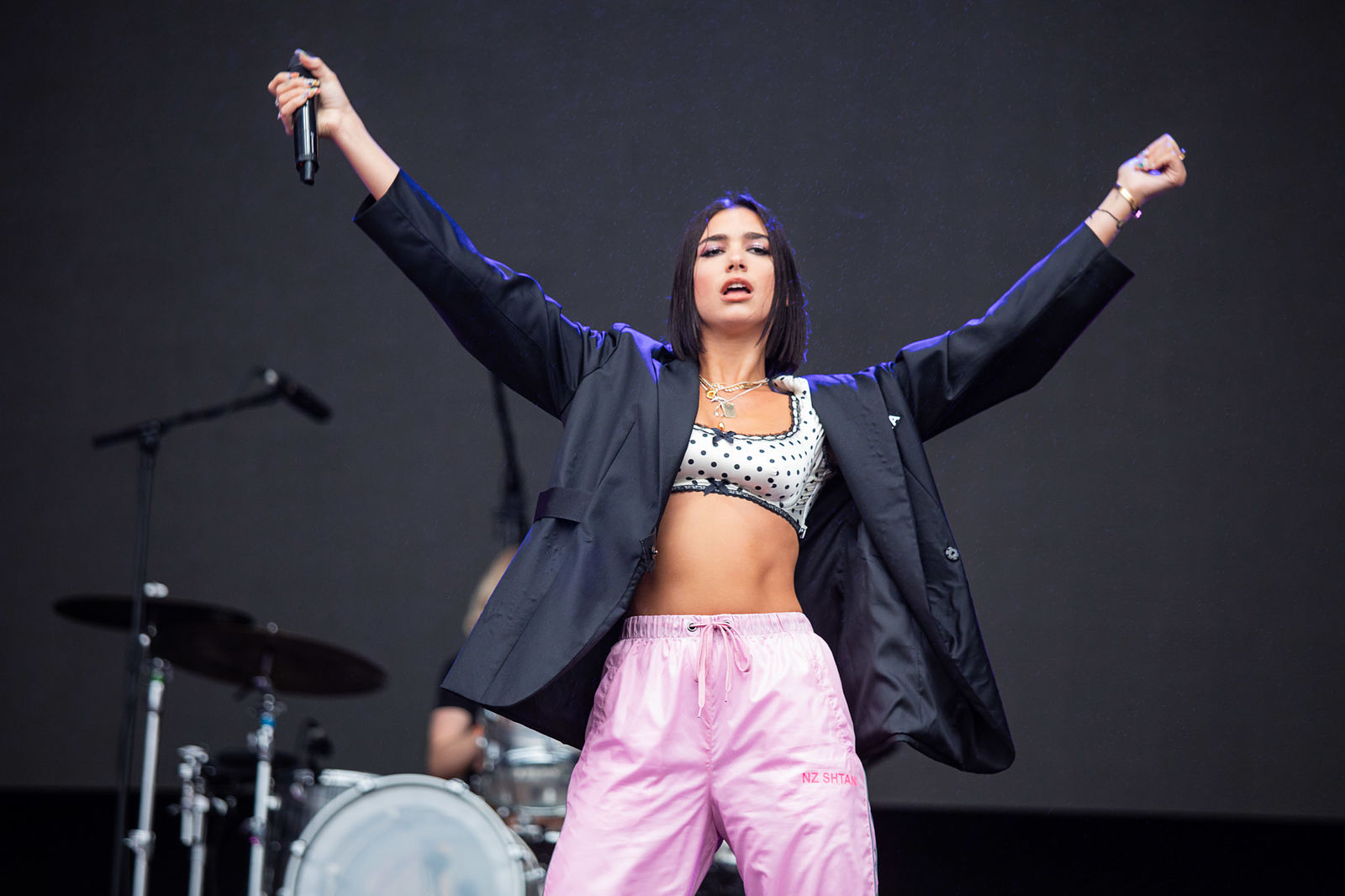 DUA LIPA PERFORMING AT LEEDS FESTIVAL 2018 - 26.08.2018 PICTURE BY: ANDREW BENGE