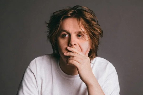 Lewis Capaldi announces massive outdoor show at Scarborough's Open Air Theatre