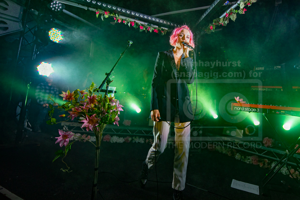 NINA NESBITT PERFORMING AT LEEDS WARDROBE - 14.04.2019 PICTURE BY: JOHN HAYHURST @SNAPAGIG.COM