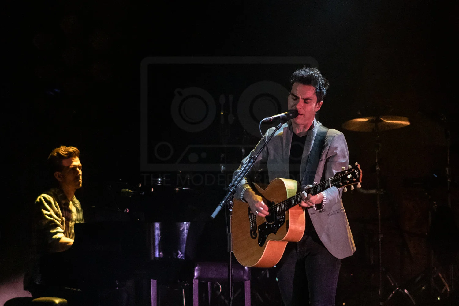 KELLY JONES PICTURE BY: KENDALL WILSON PHOTOGRAPHY